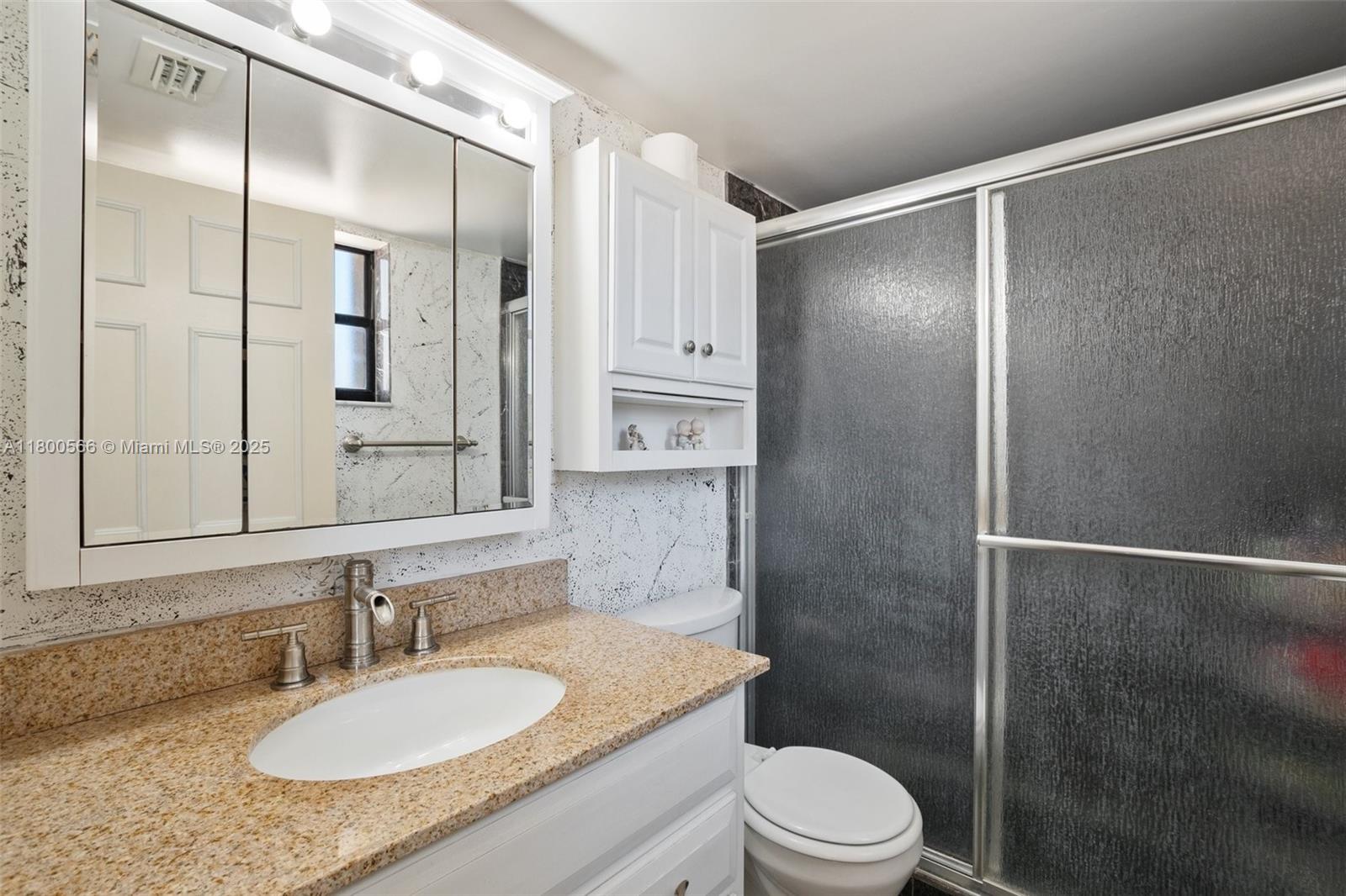 BAY PLAZA CONDO - Residential