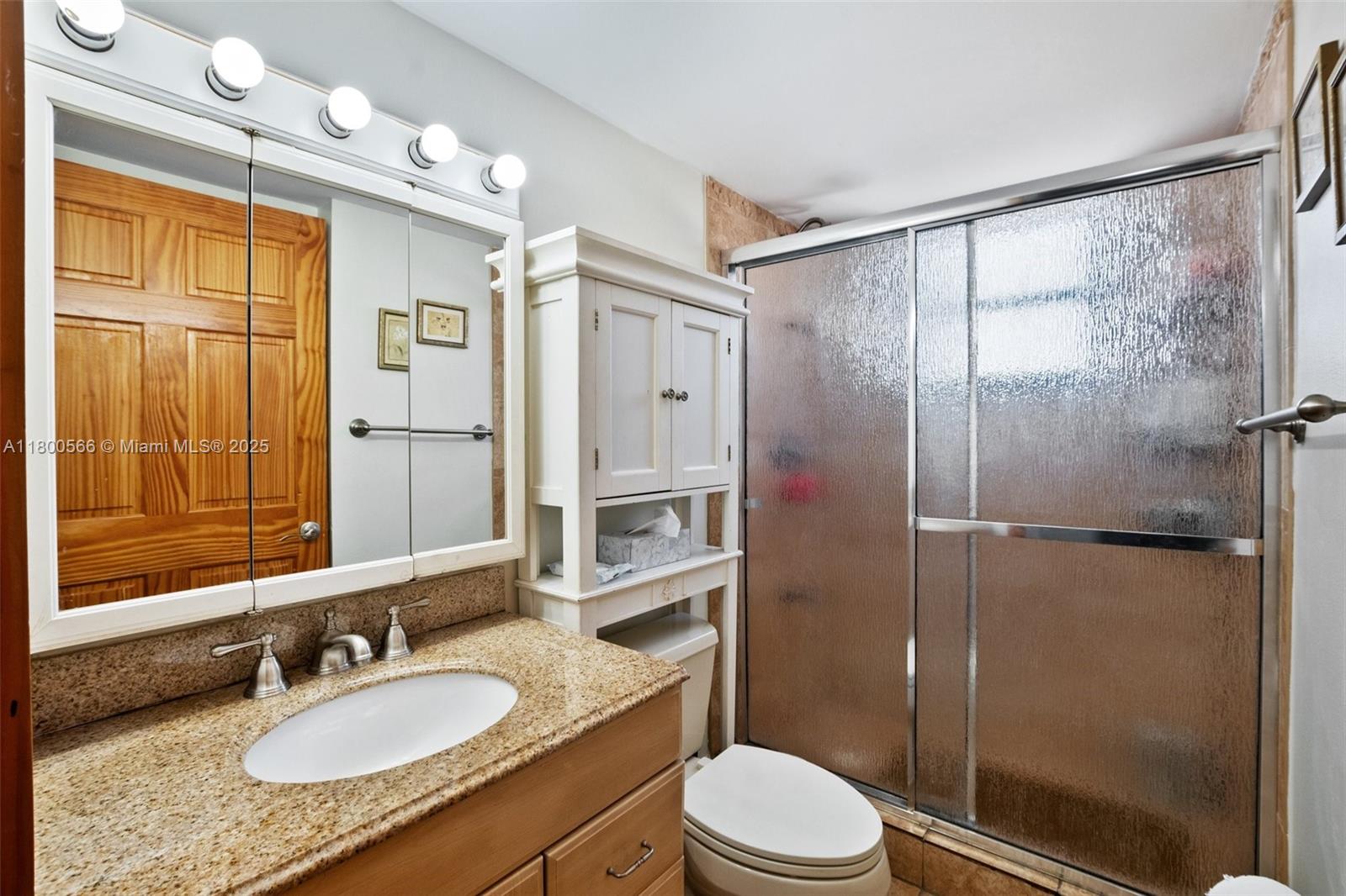 BAY PLAZA CONDO - Residential