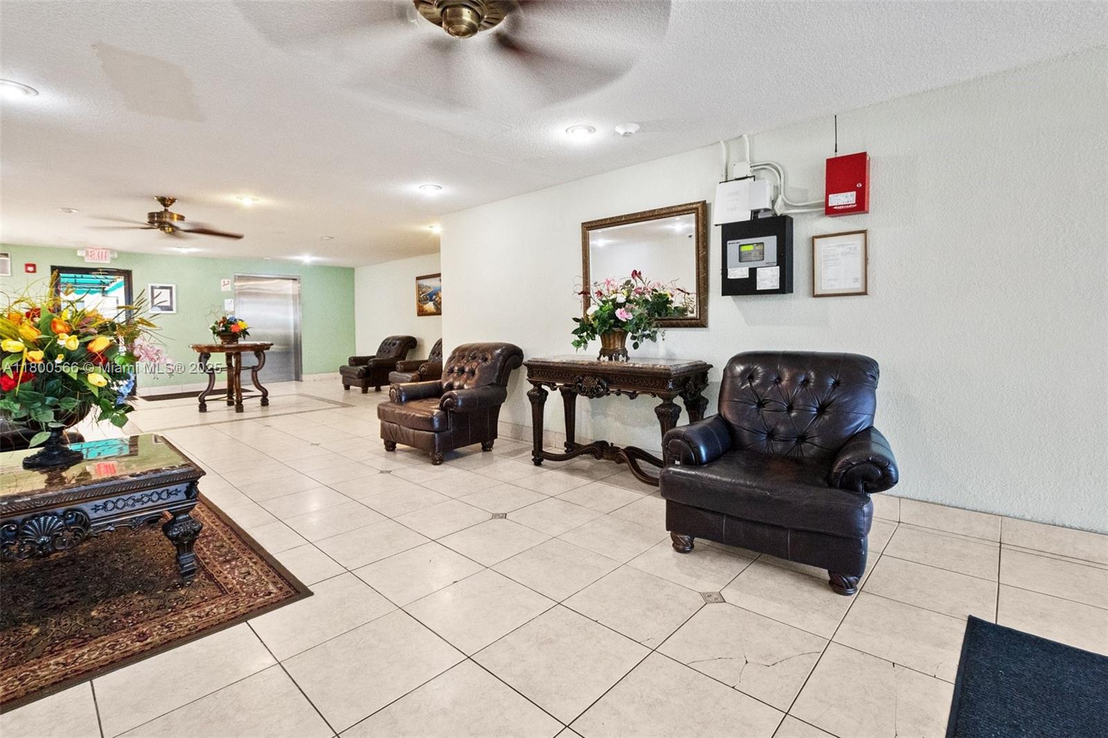 7125 Bay Dr 201