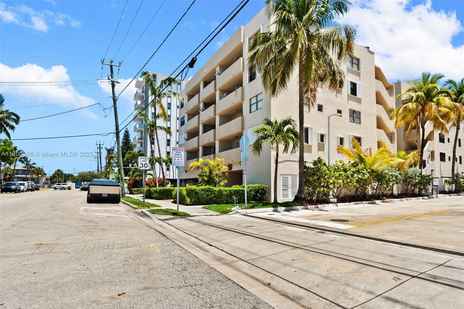 Property for Sale at 7125 Bay Dr 201, Miami Beach, Miami-Dade County, Florida - Bedrooms: 2 
Bathrooms: 2  - $350,000