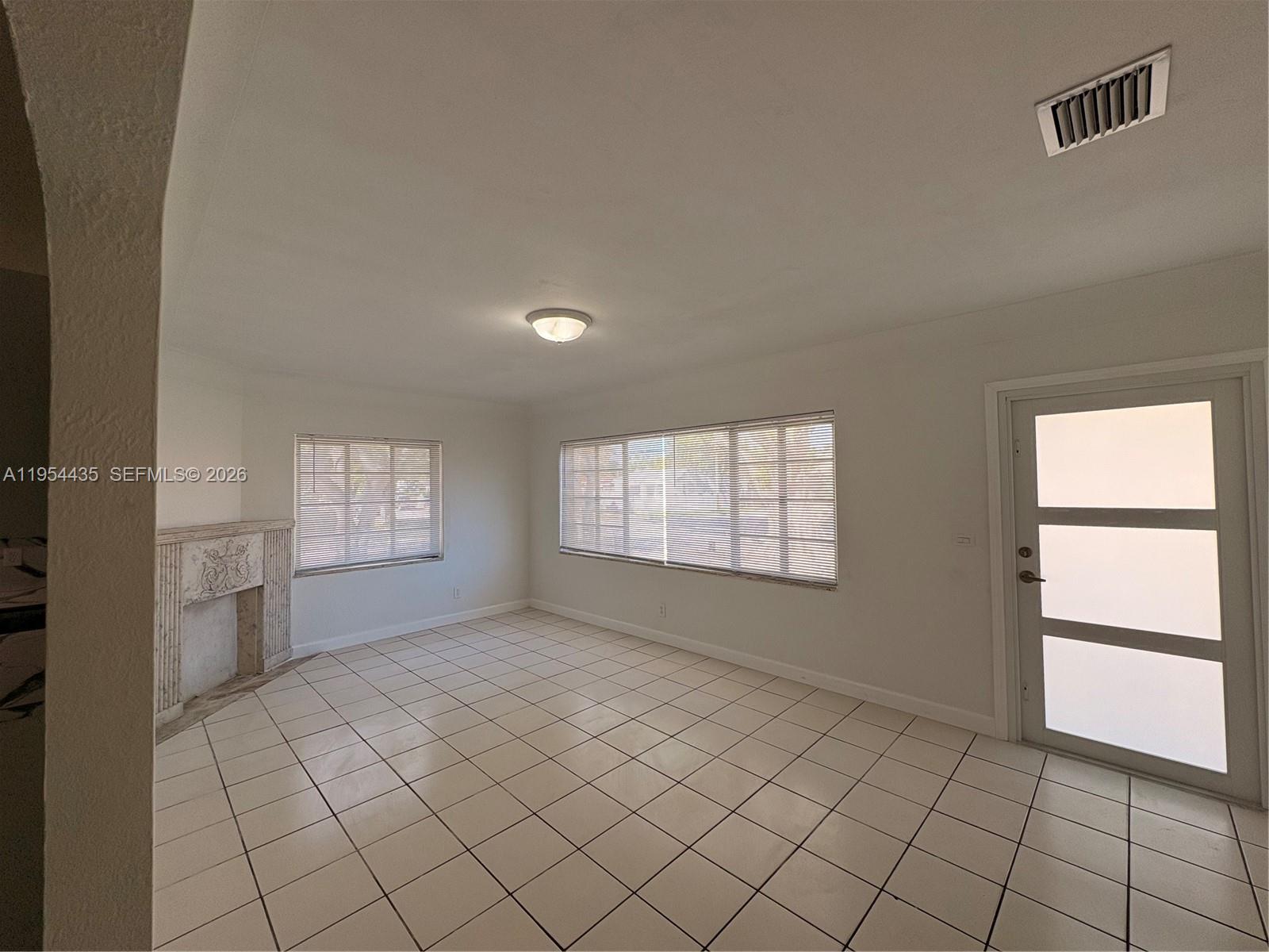 MEADOW LAWN - Residential Lease