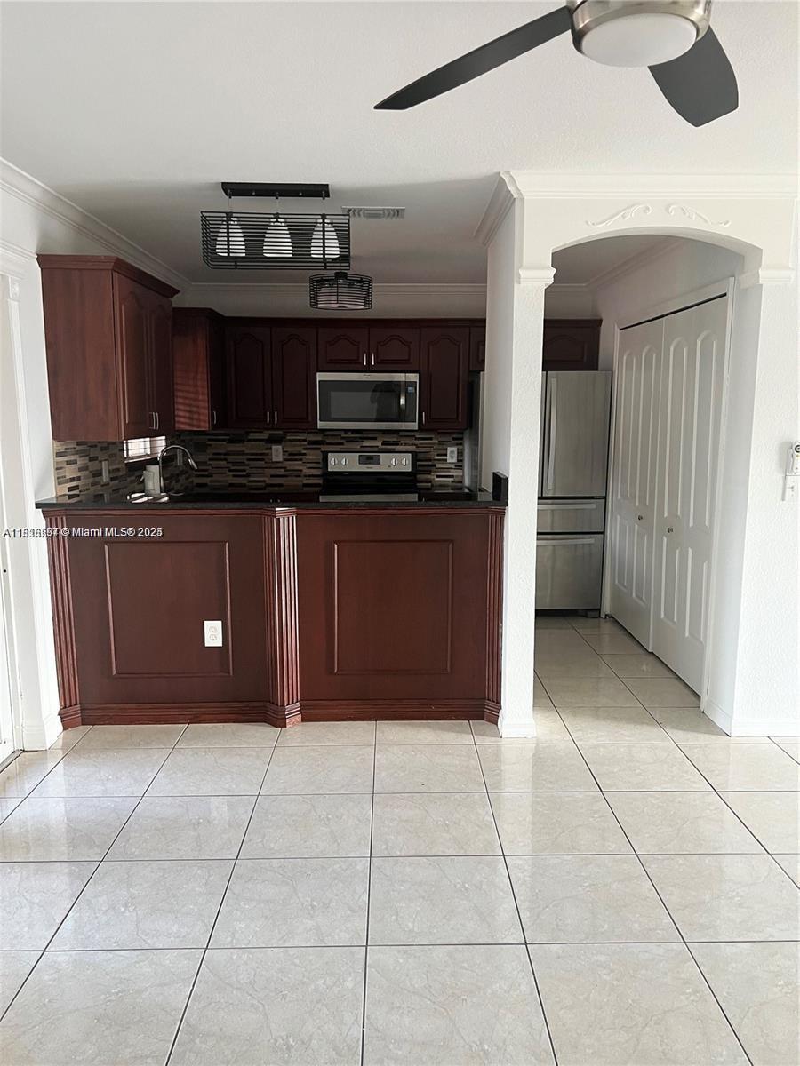 3783 NW 201st Ter