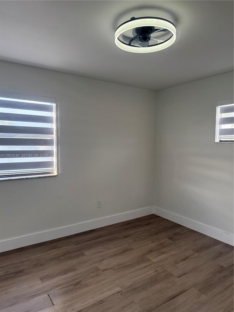 WESTWIND LAKES GARDEN HOM - Residential