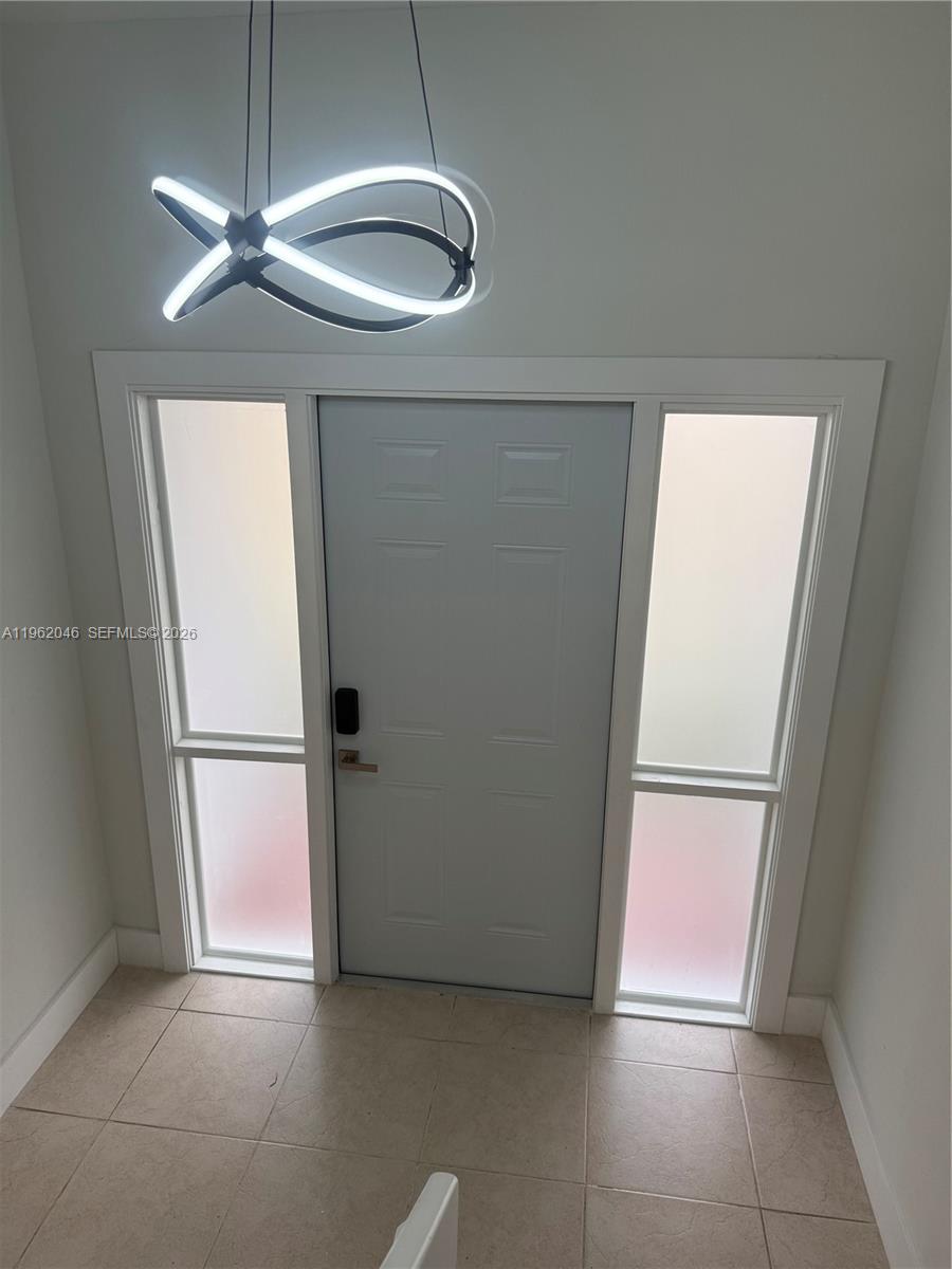 WESTWIND LAKES GARDEN HOM - Residential