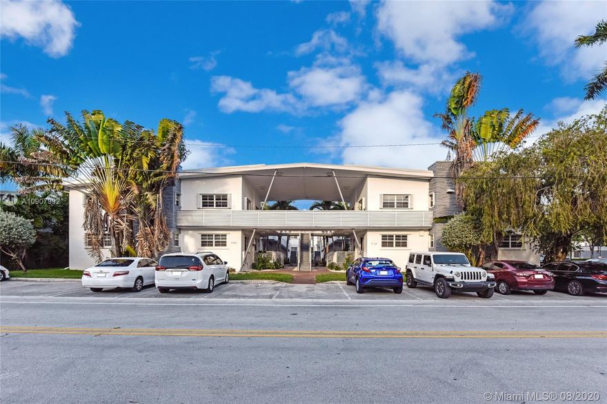 Lovely 3 bedroom, 2 bathroom condo in the beautiful Bay Harbor Islands of Miami. Located in a charming community Northern Star Condominiums property offers a great layout. Split floor plan, nice kitchen with stainless steel appliances, spacious bedrooms, large living room, washer/dryer hookup, and along with other great features. Location doesn't get any better than this! Less than 5 minutes from Bal Harbour Shops and Beach! Also right by amazing restaurants, shops, markets, and more! Don't let this opportunity pass you by!