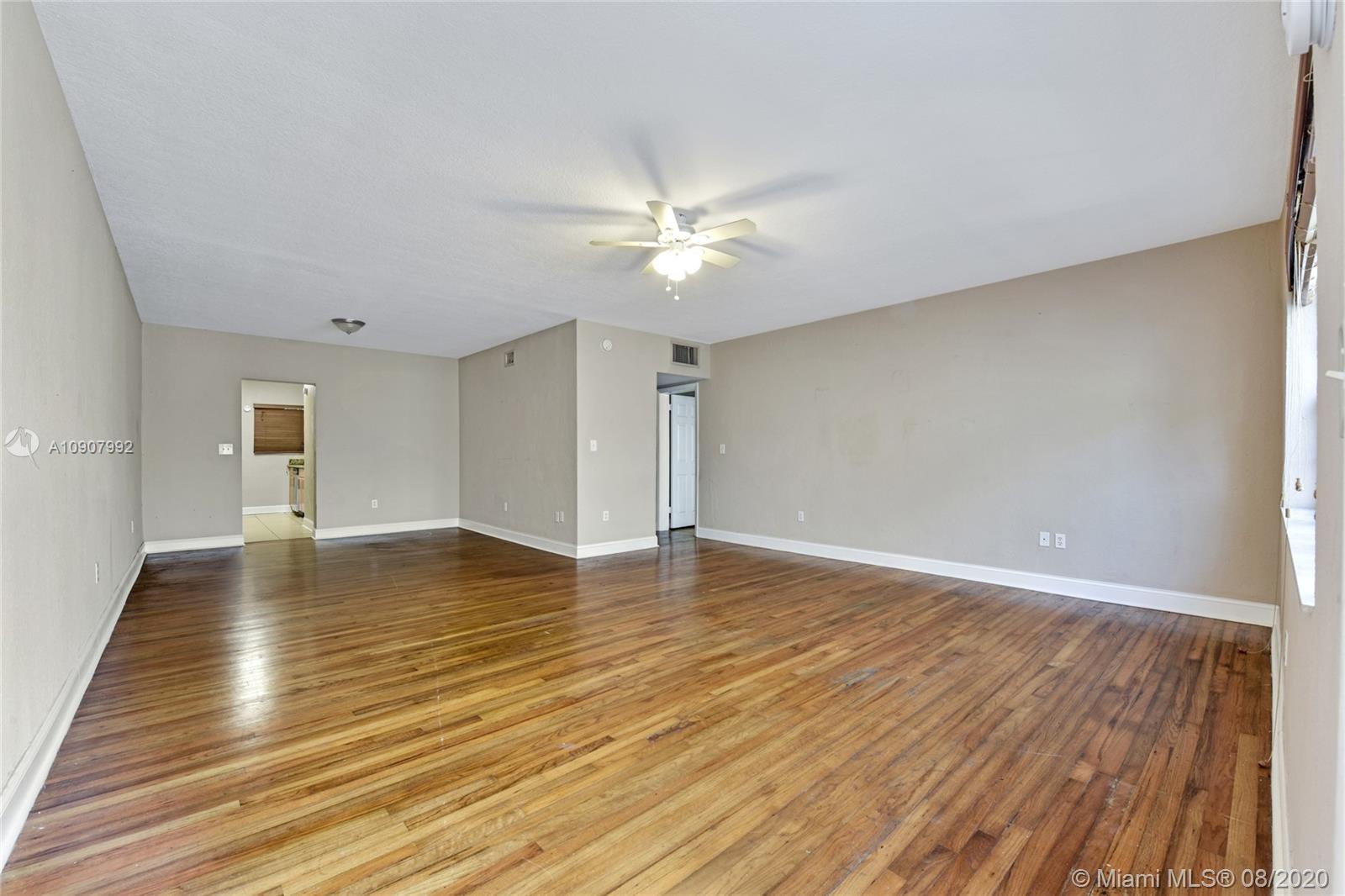 NORTHERN STAR CONDO - Residential