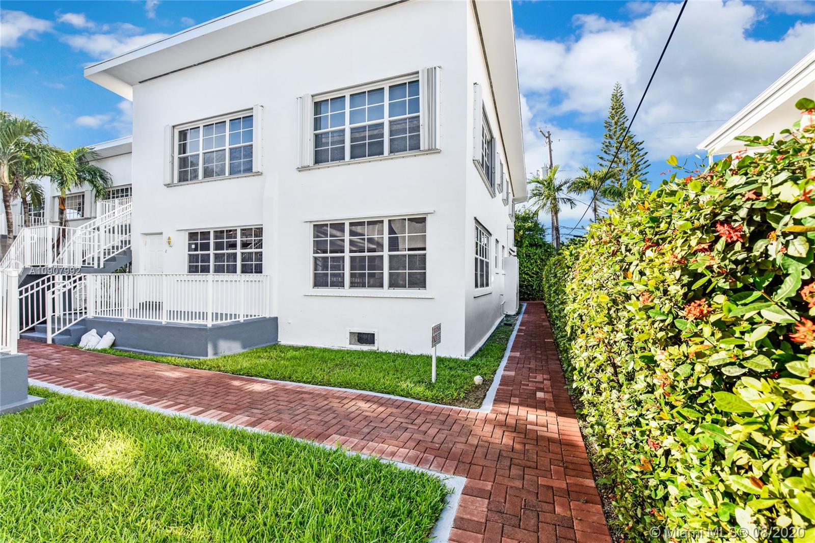 NORTHERN STAR CONDO - Residential