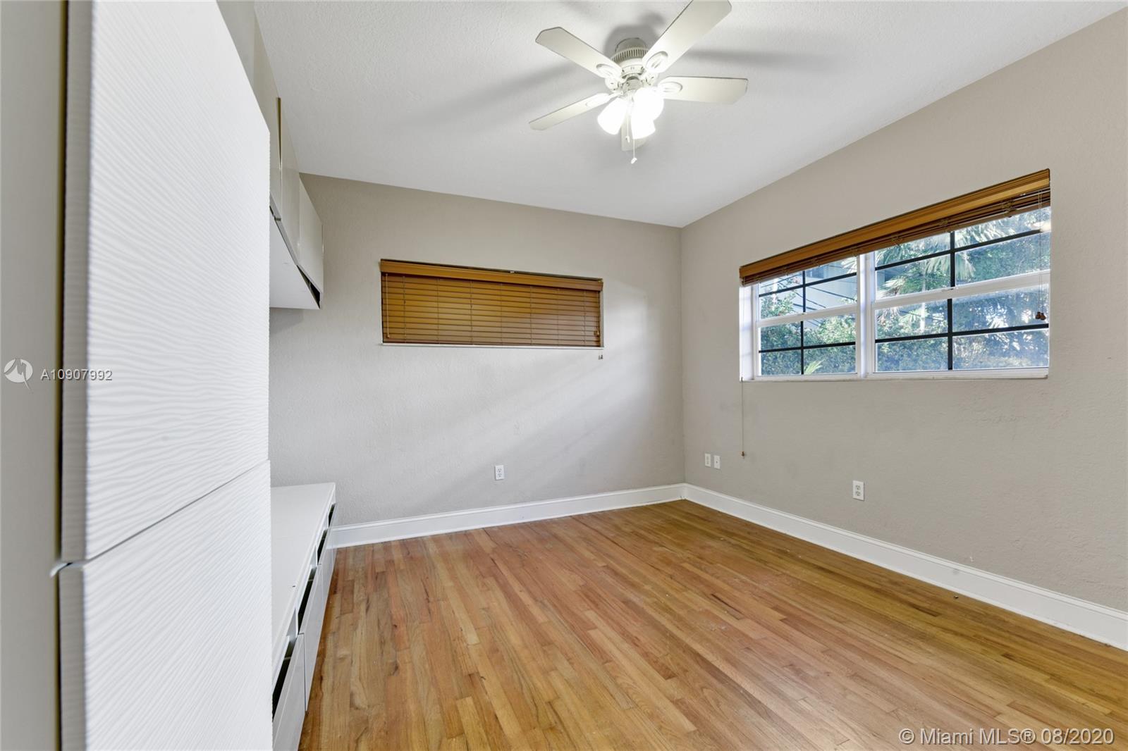 NORTHERN STAR CONDO - Residential