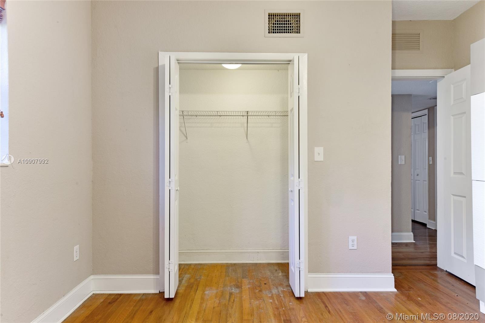 NORTHERN STAR CONDO - Residential