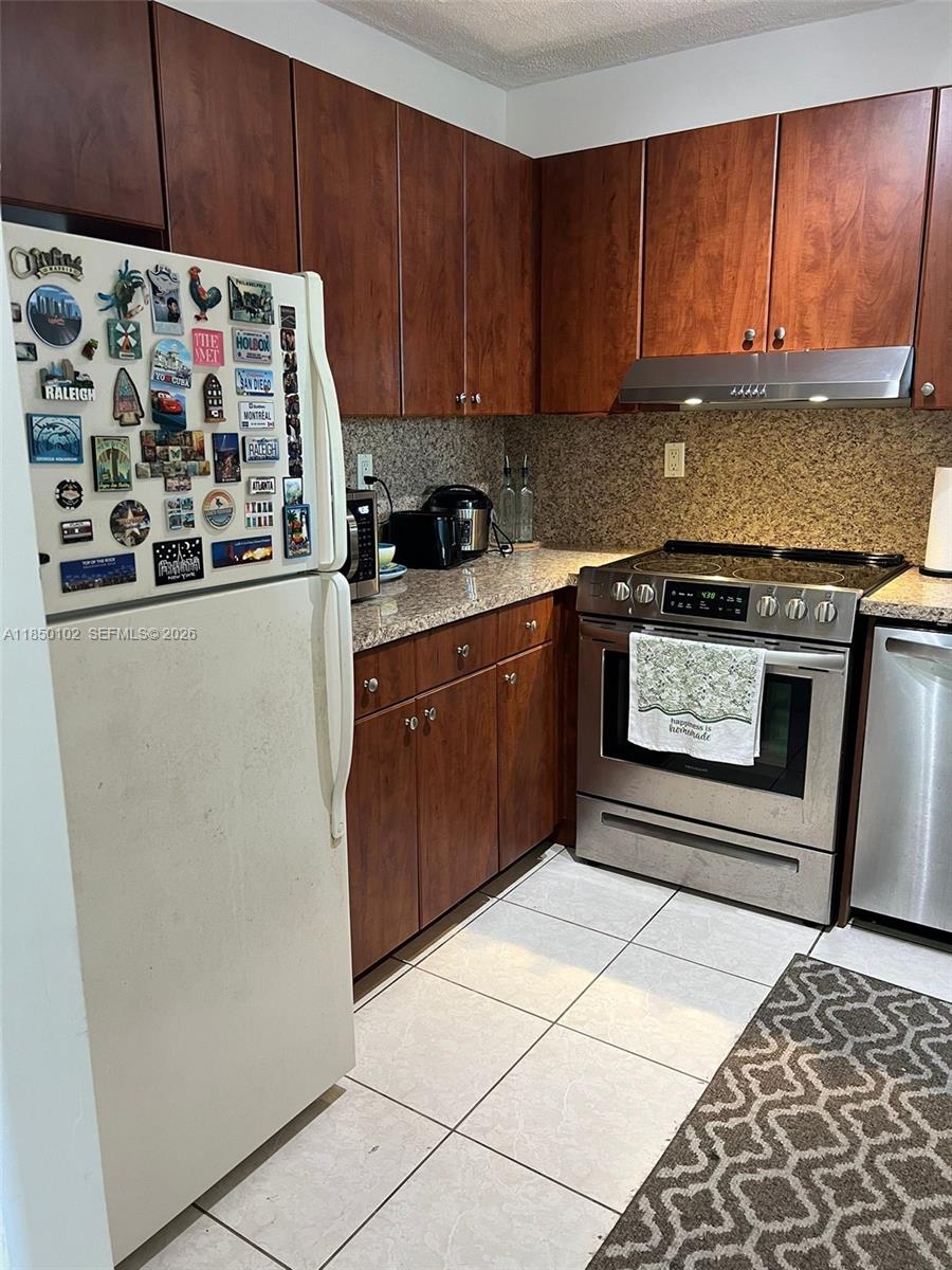 GOLFVIEW CLUB FONTAINEBLE - Residential