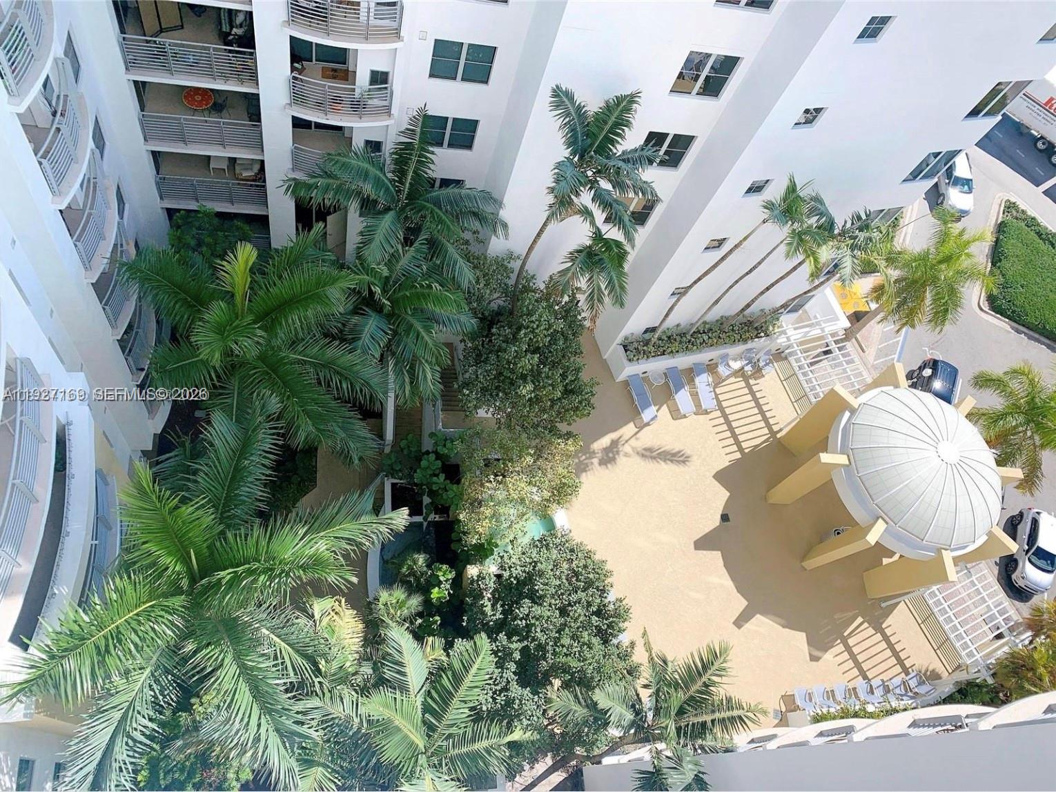 RADIUS CONDO - Residential Lease