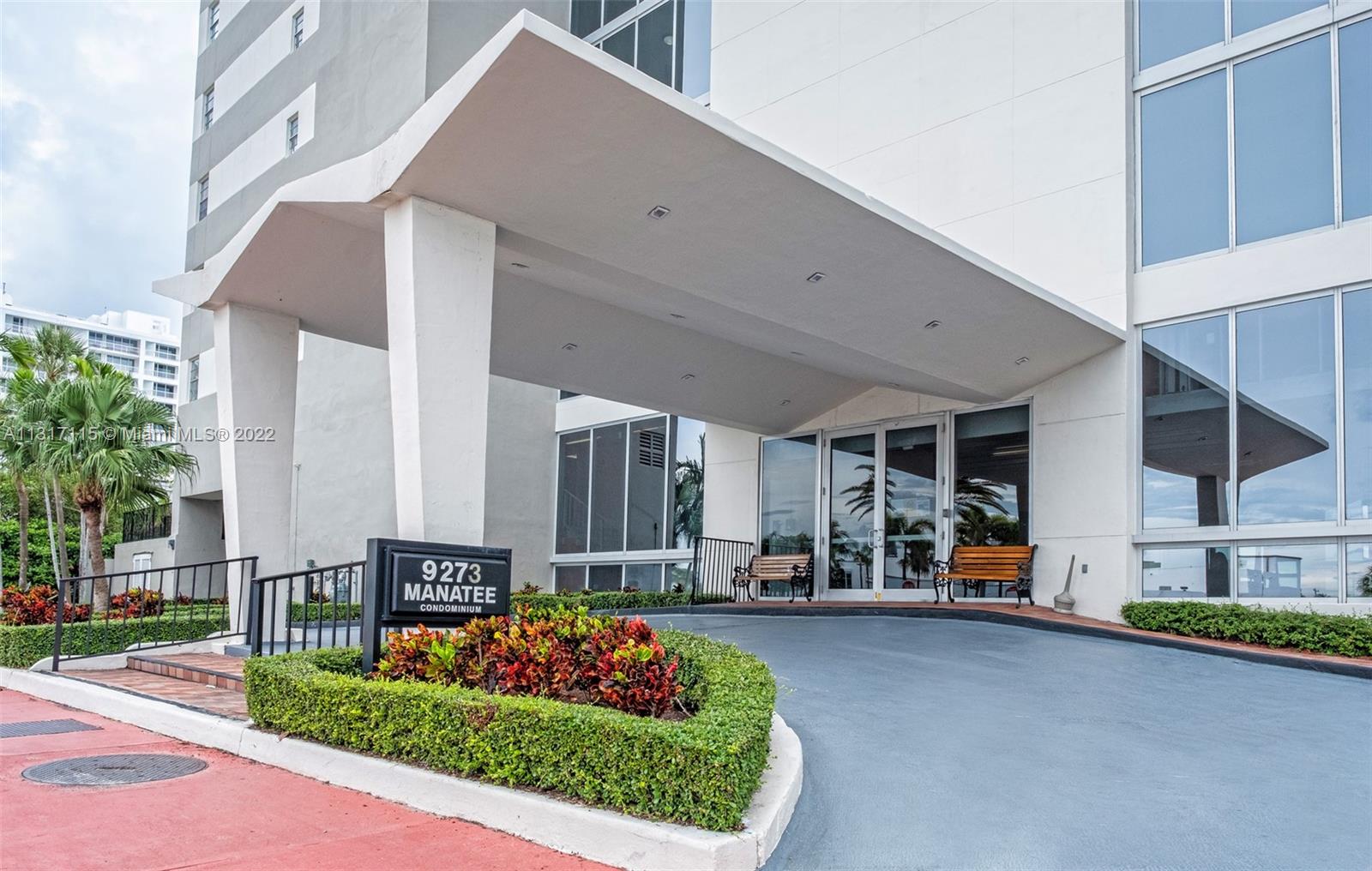 MANATEE CONDO - Residential Lease