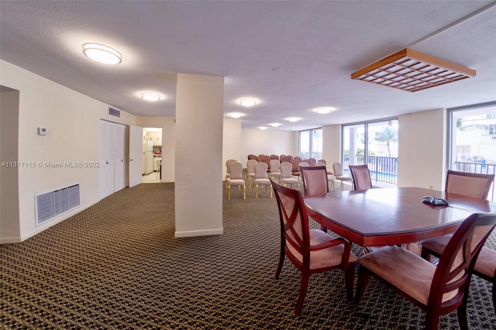 MANATEE CONDO - Residential Lease