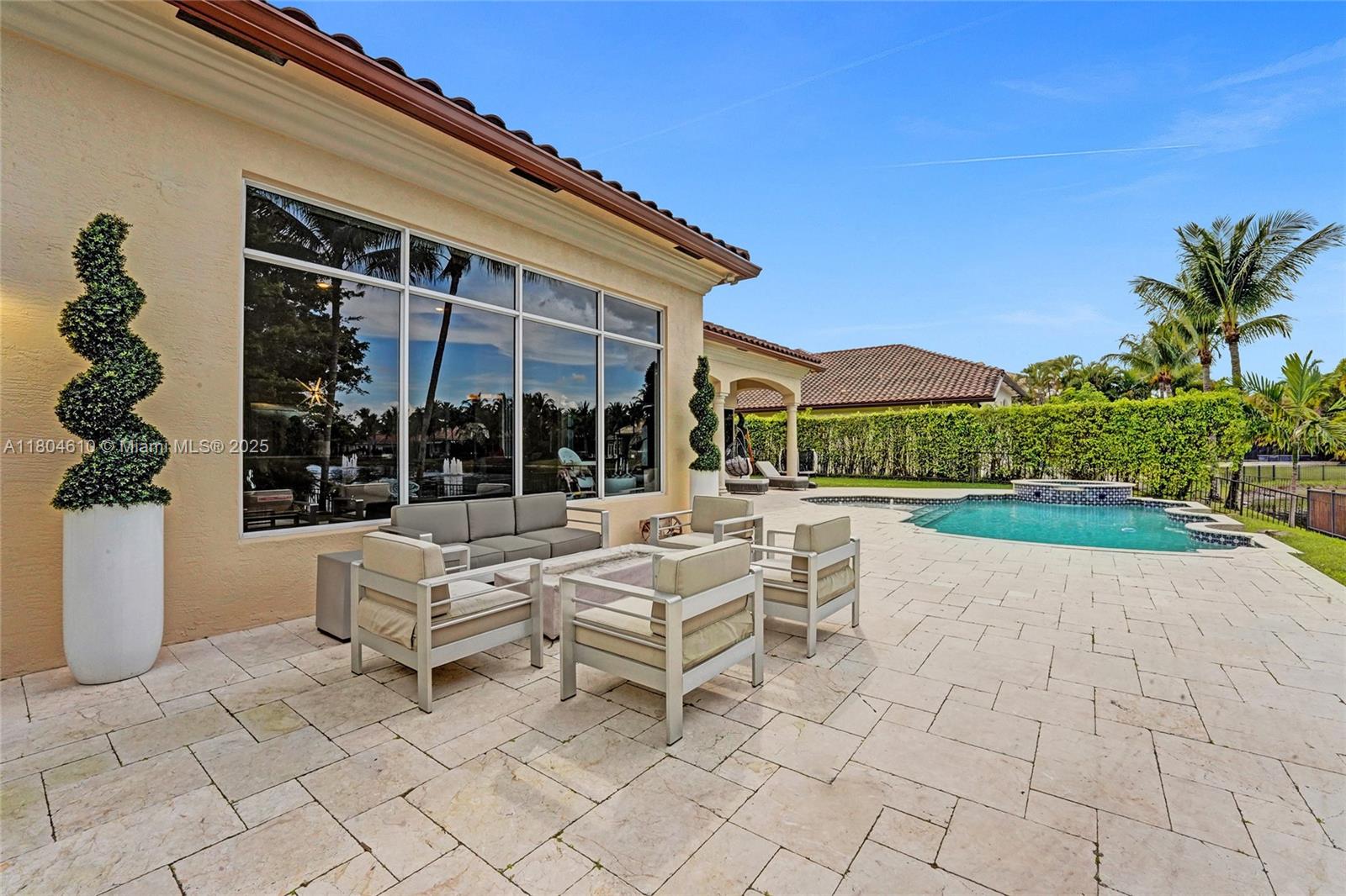 HAWKS LANDING - Residential