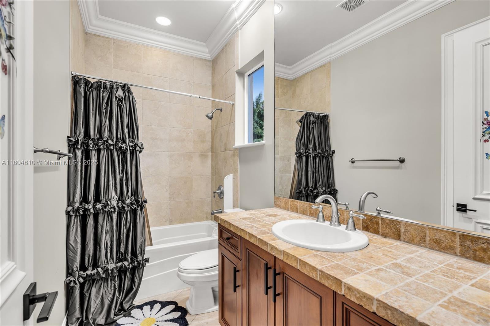 HAWKS LANDING - Residential