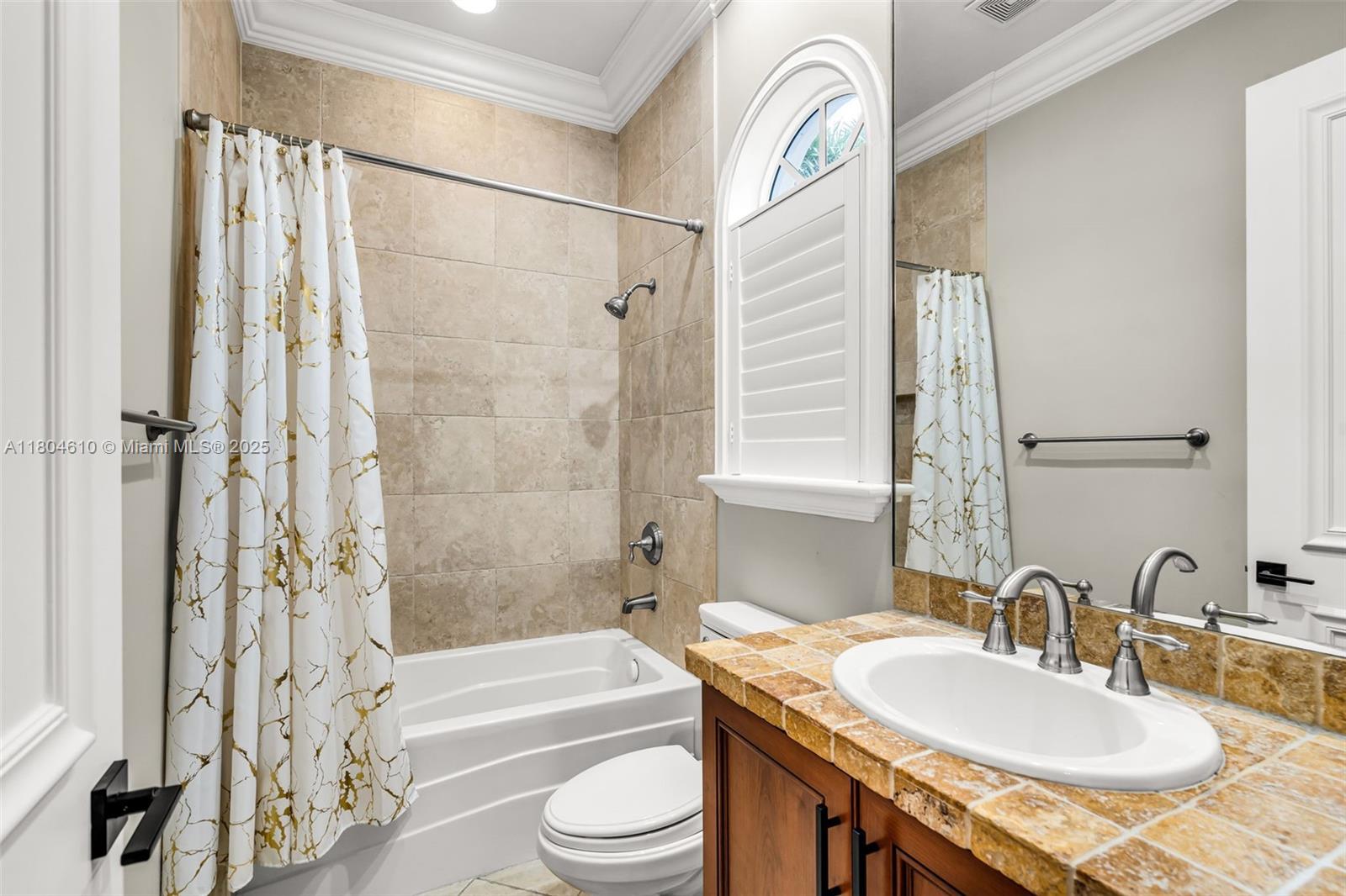 HAWKS LANDING - Residential