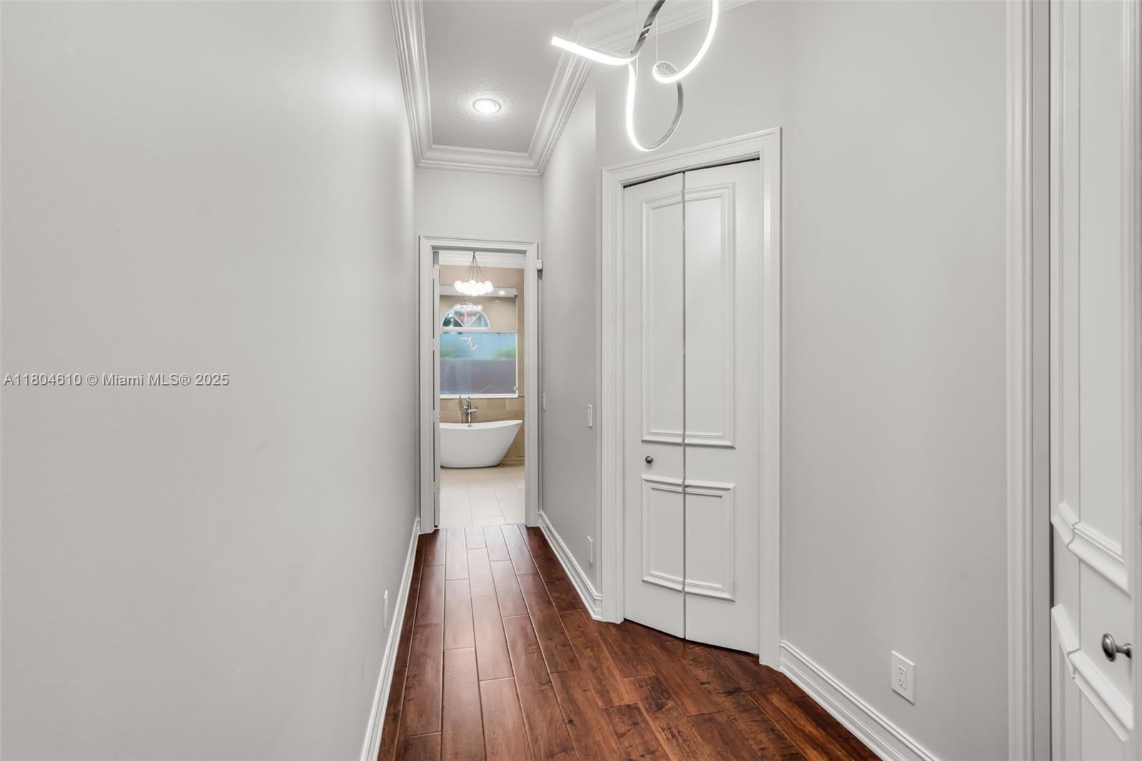 HAWKS LANDING - Residential