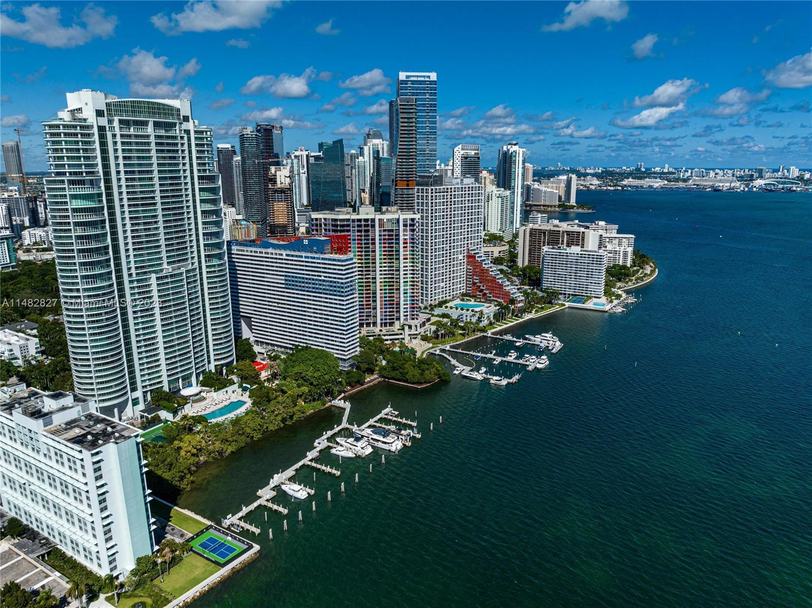 SANTA MARIA CONDO - Residential