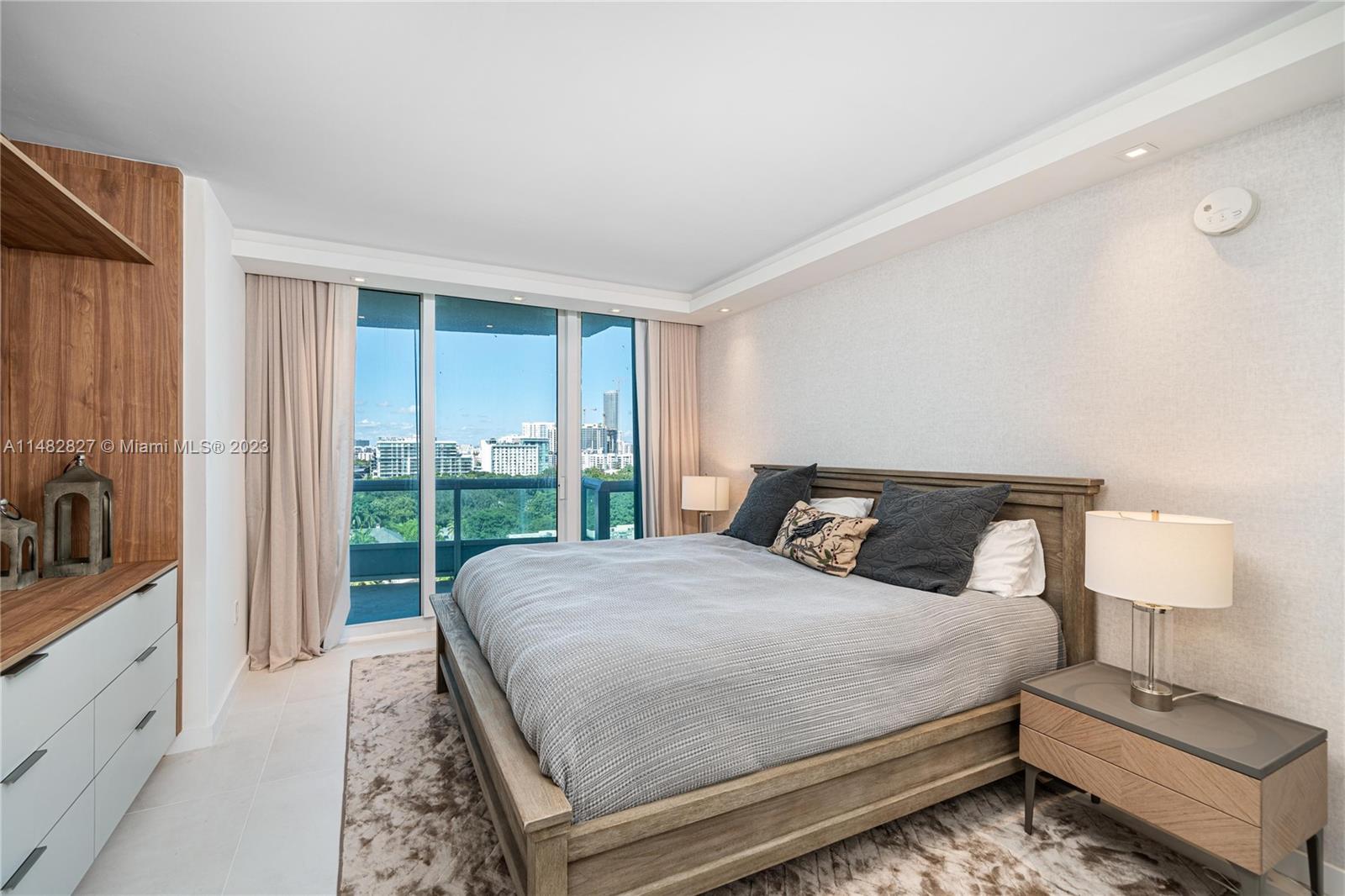 SANTA MARIA CONDO - Residential