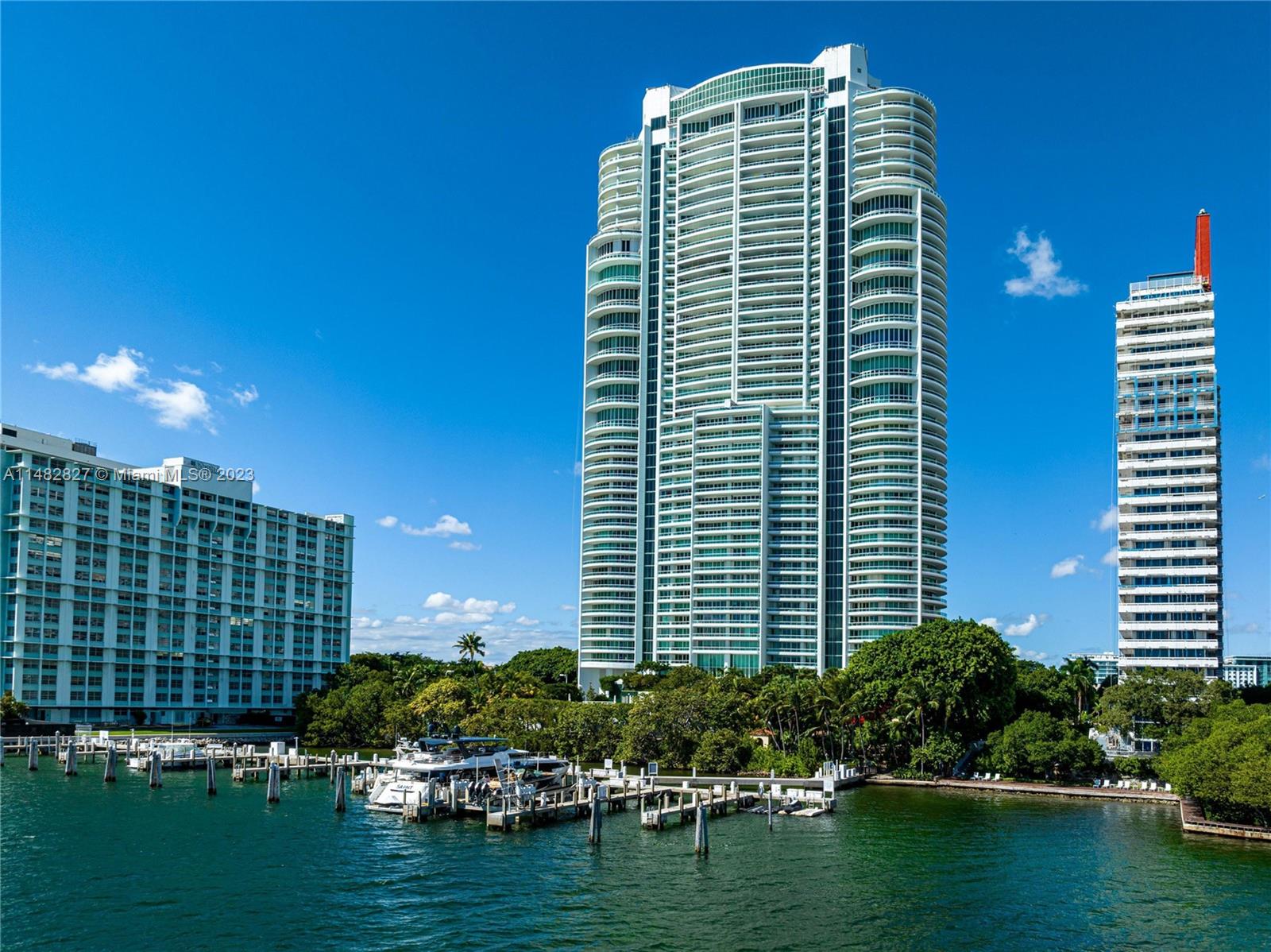 SANTA MARIA CONDO - Residential