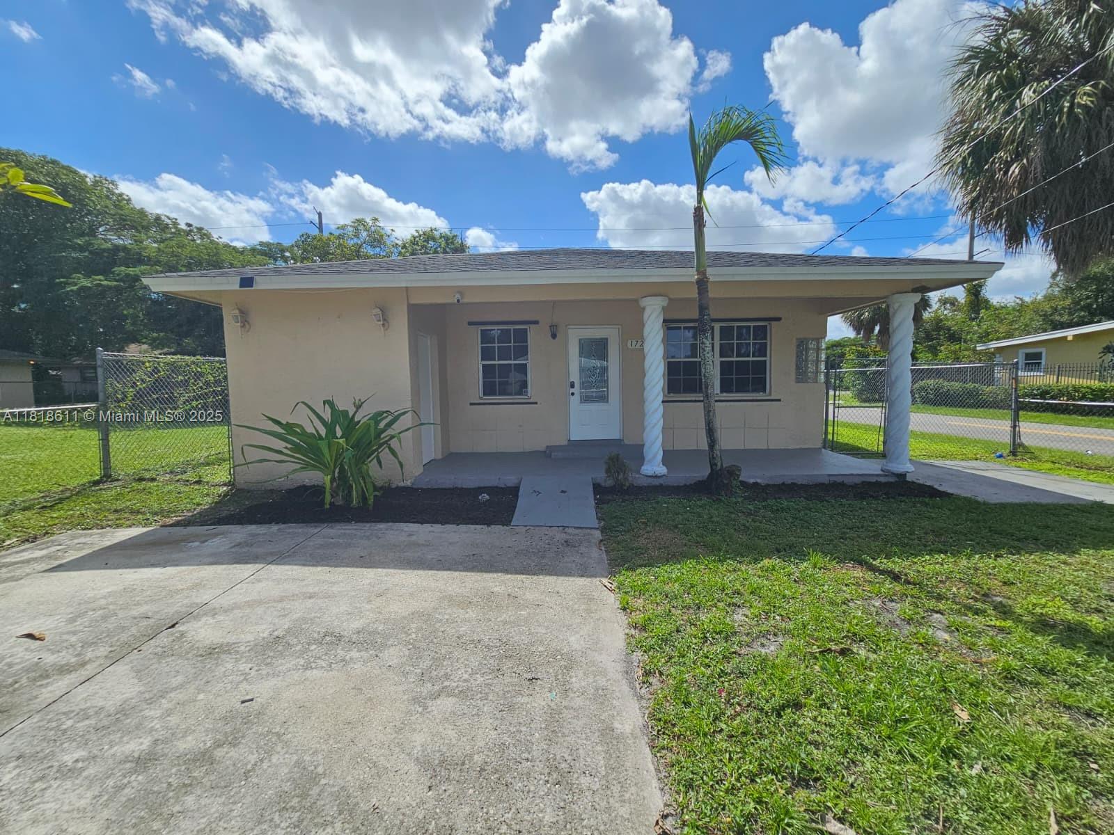 LAUDERDALE HOMESITES - Residential