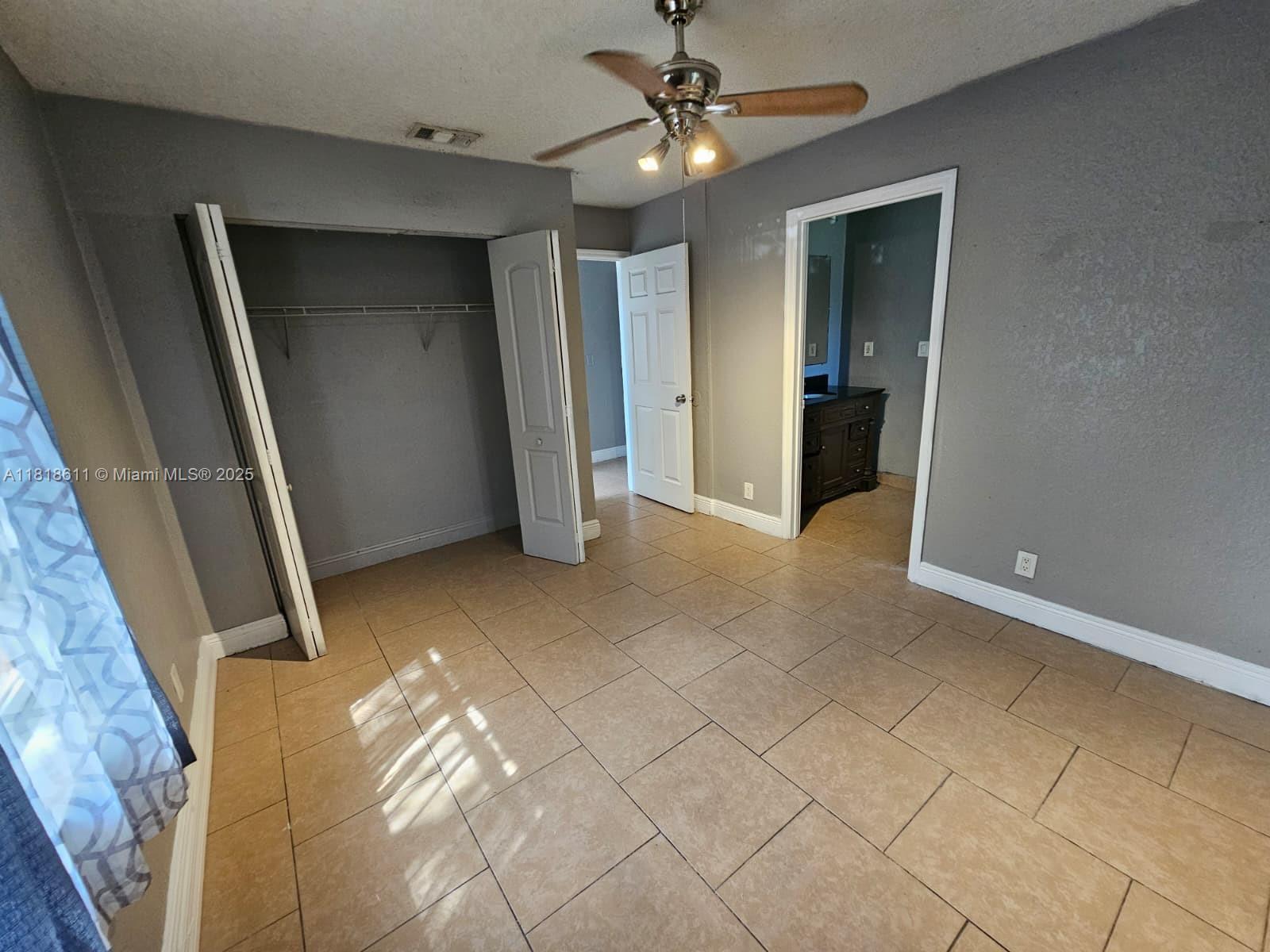 LAUDERDALE HOMESITES - Residential