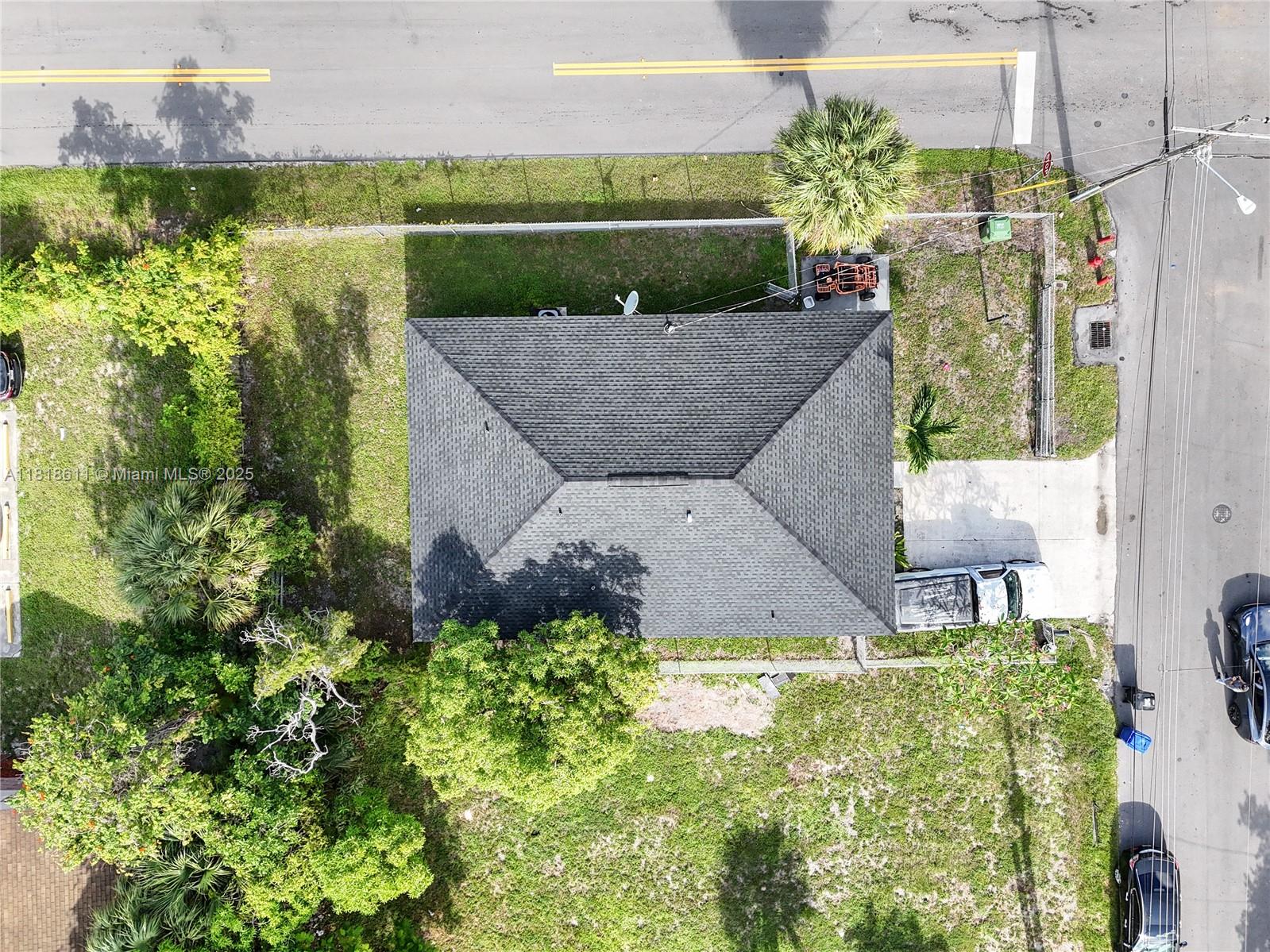 LAUDERDALE HOMESITES - Residential