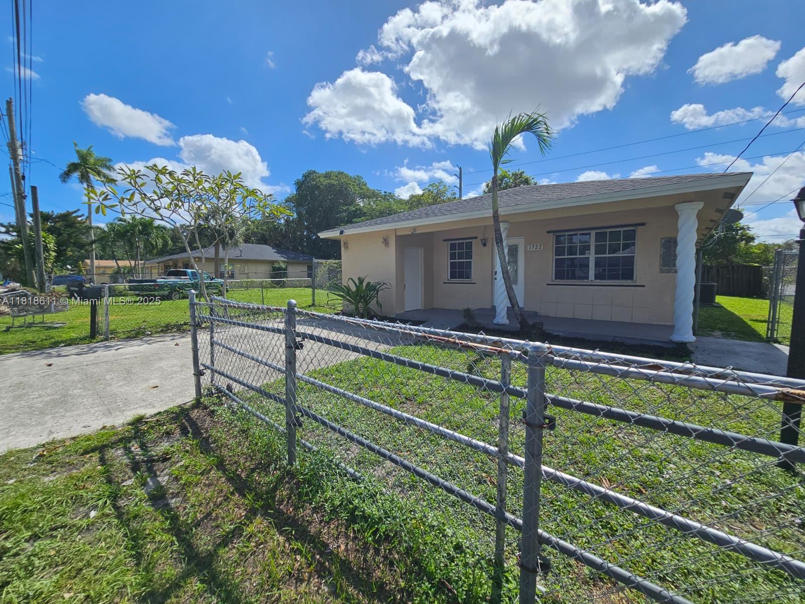 LAUDERDALE HOMESITES - Residential