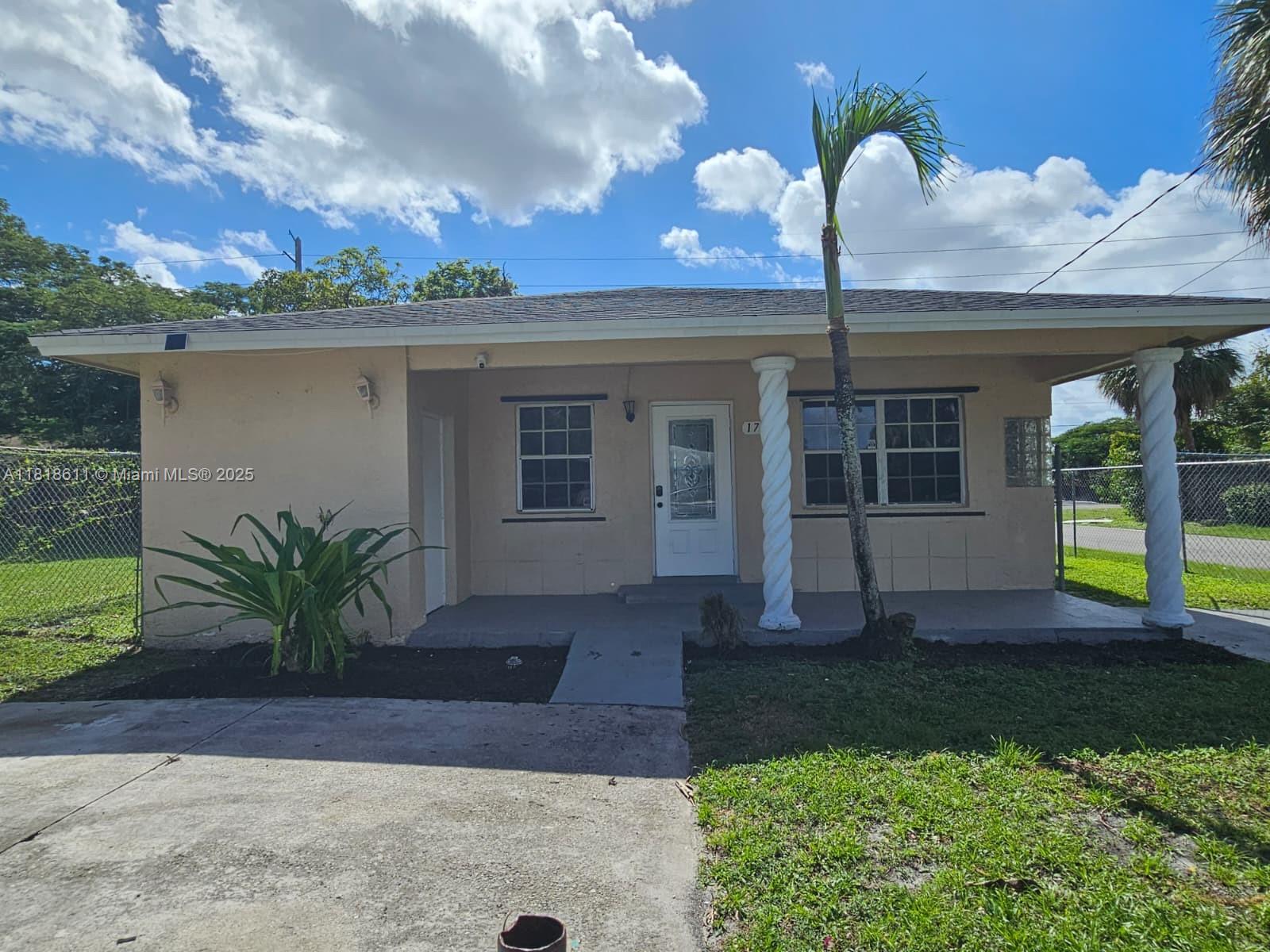 LAUDERDALE HOMESITES - Residential