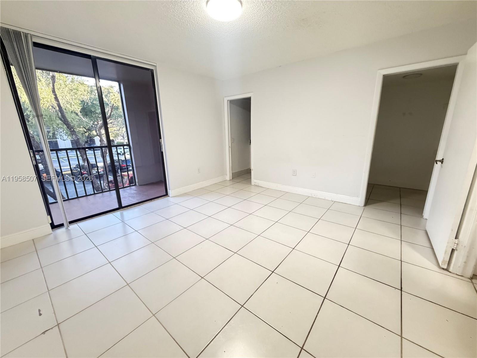 HORIZONS WEST CONDO #9 - Residential Lease