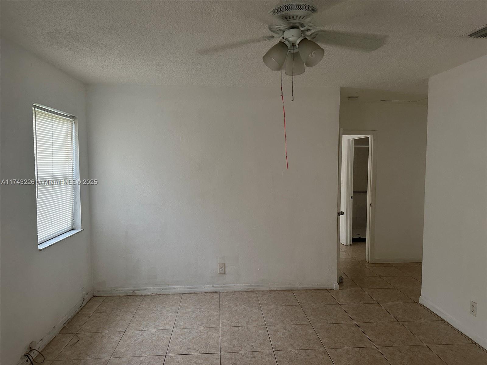 1237 NW 15th Ave