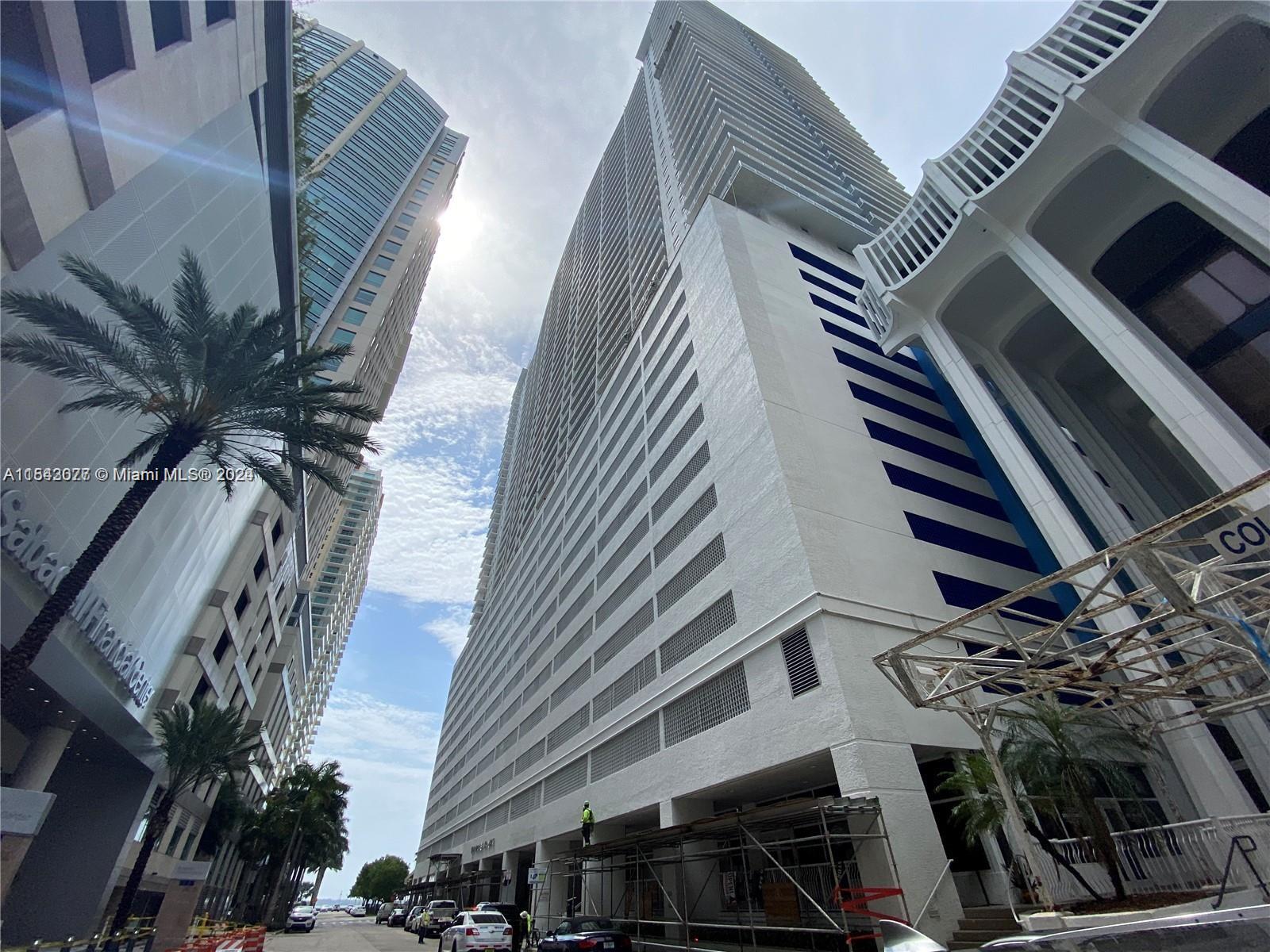 1200 Brickell Bay Dr 3119, Miami, Broward County, Florida - 1 Bedrooms  
1 Bathrooms - 