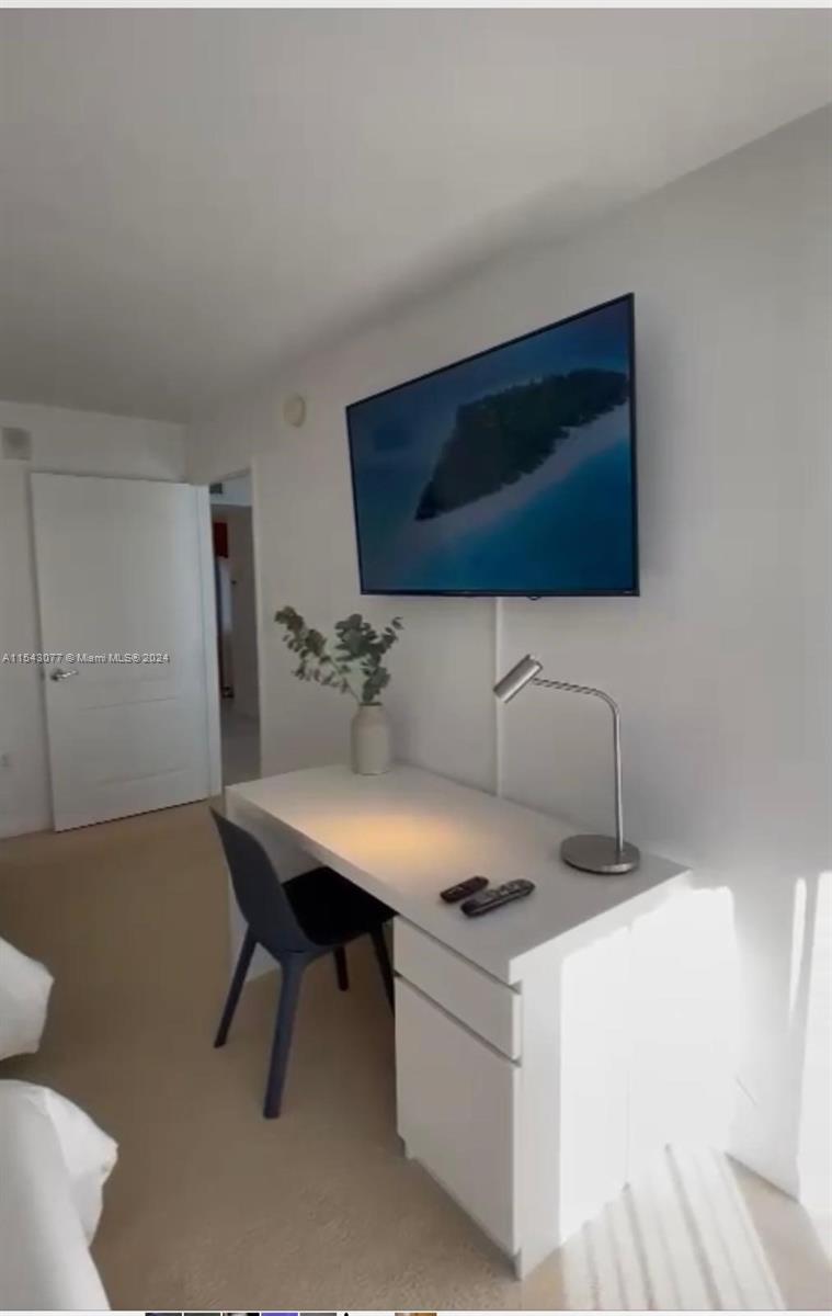 THE CLUB AT BRICKELL BAY - Residential