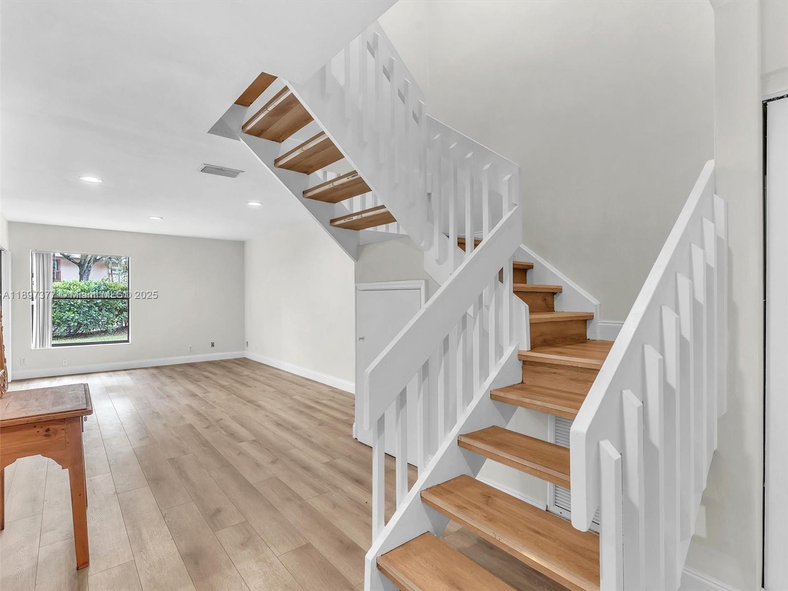 TARTAN COCONUT CREEK PHAS - Residential