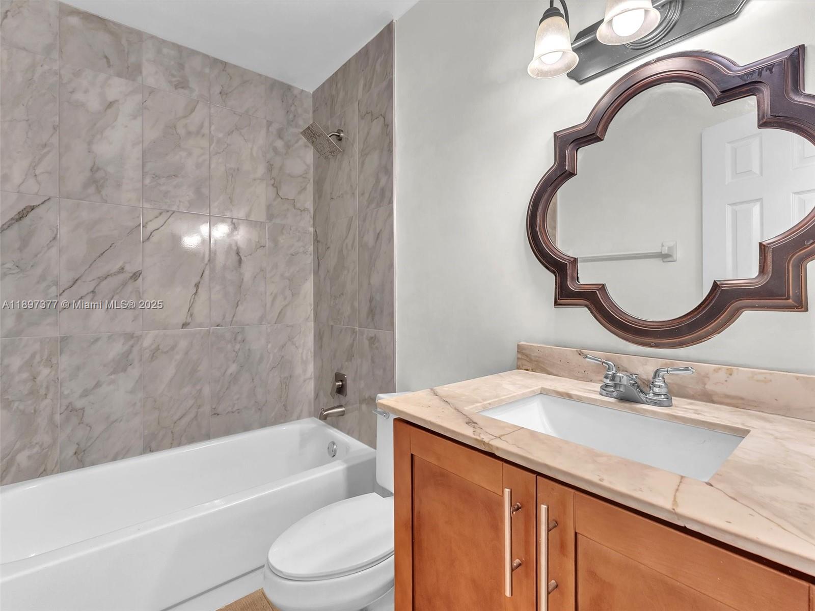 TARTAN COCONUT CREEK PHAS - Residential