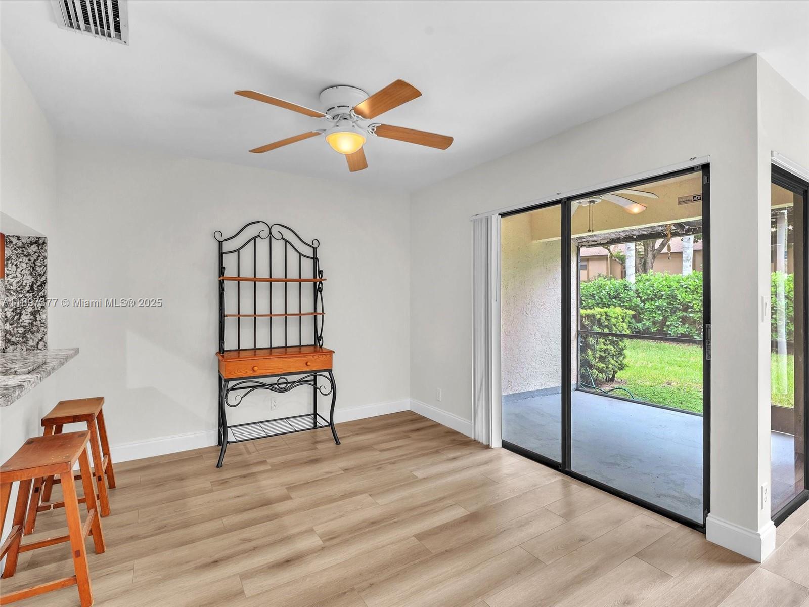 TARTAN COCONUT CREEK PHAS - Residential