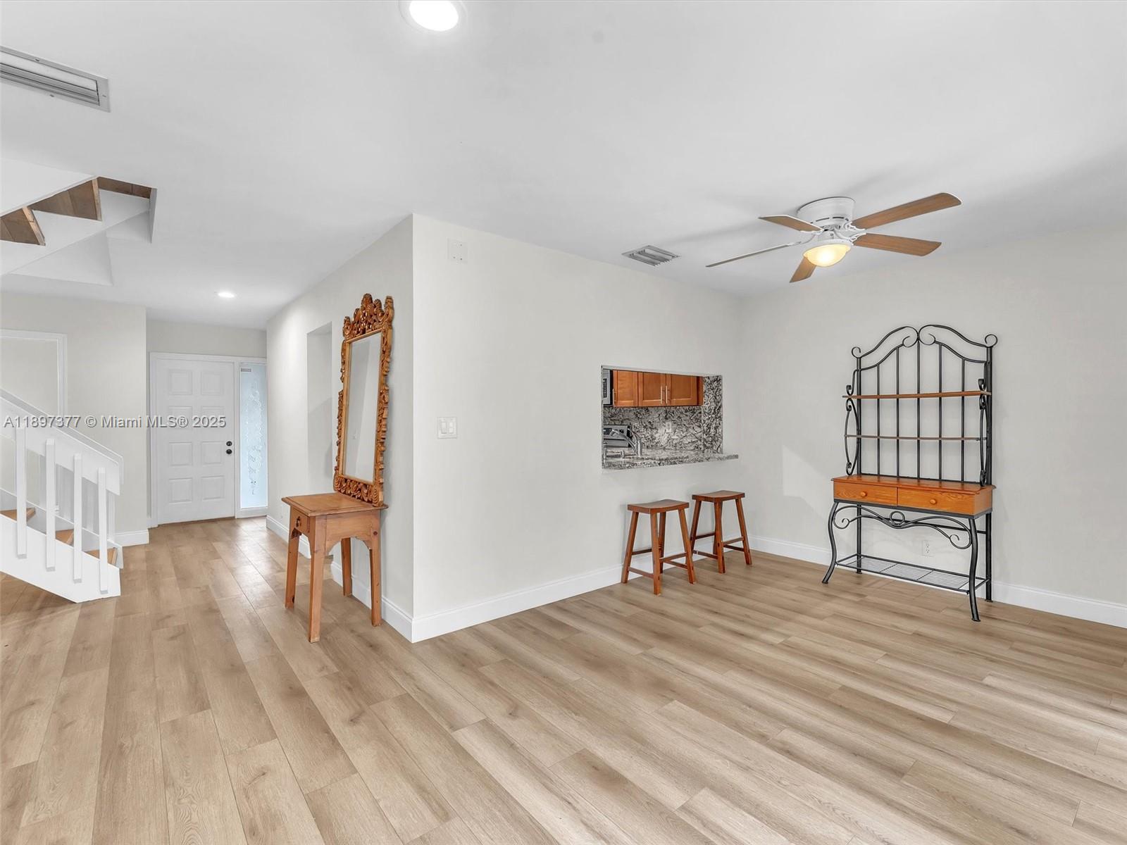 TARTAN COCONUT CREEK PHAS - Residential