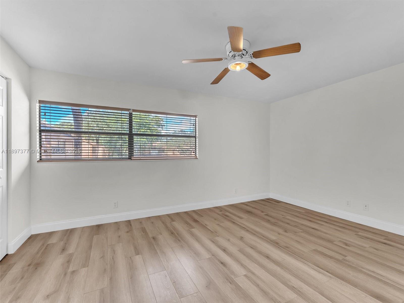 TARTAN COCONUT CREEK PHAS - Residential