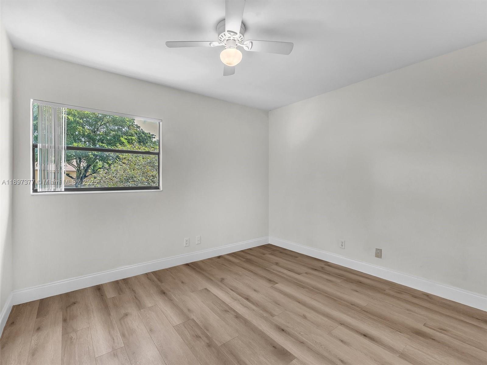 TARTAN COCONUT CREEK PHAS - Residential