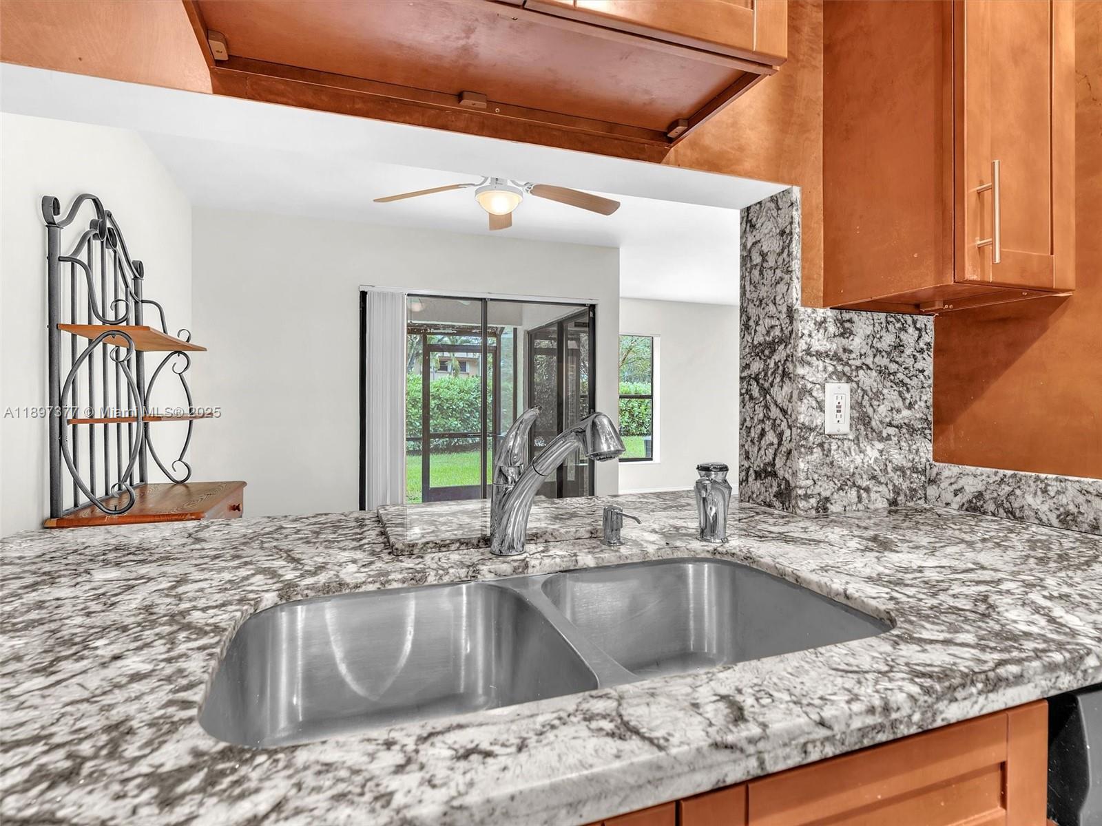 TARTAN COCONUT CREEK PHAS - Residential