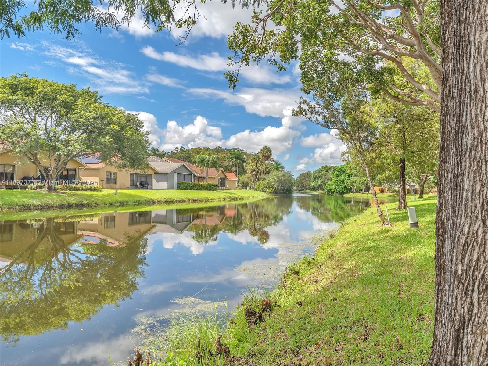 TARTAN COCONUT CREEK PHAS - Residential