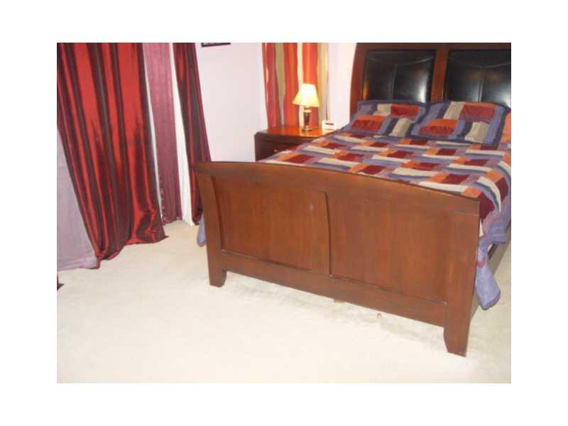 HERON BAY SOUTH 167-44 B - Residential