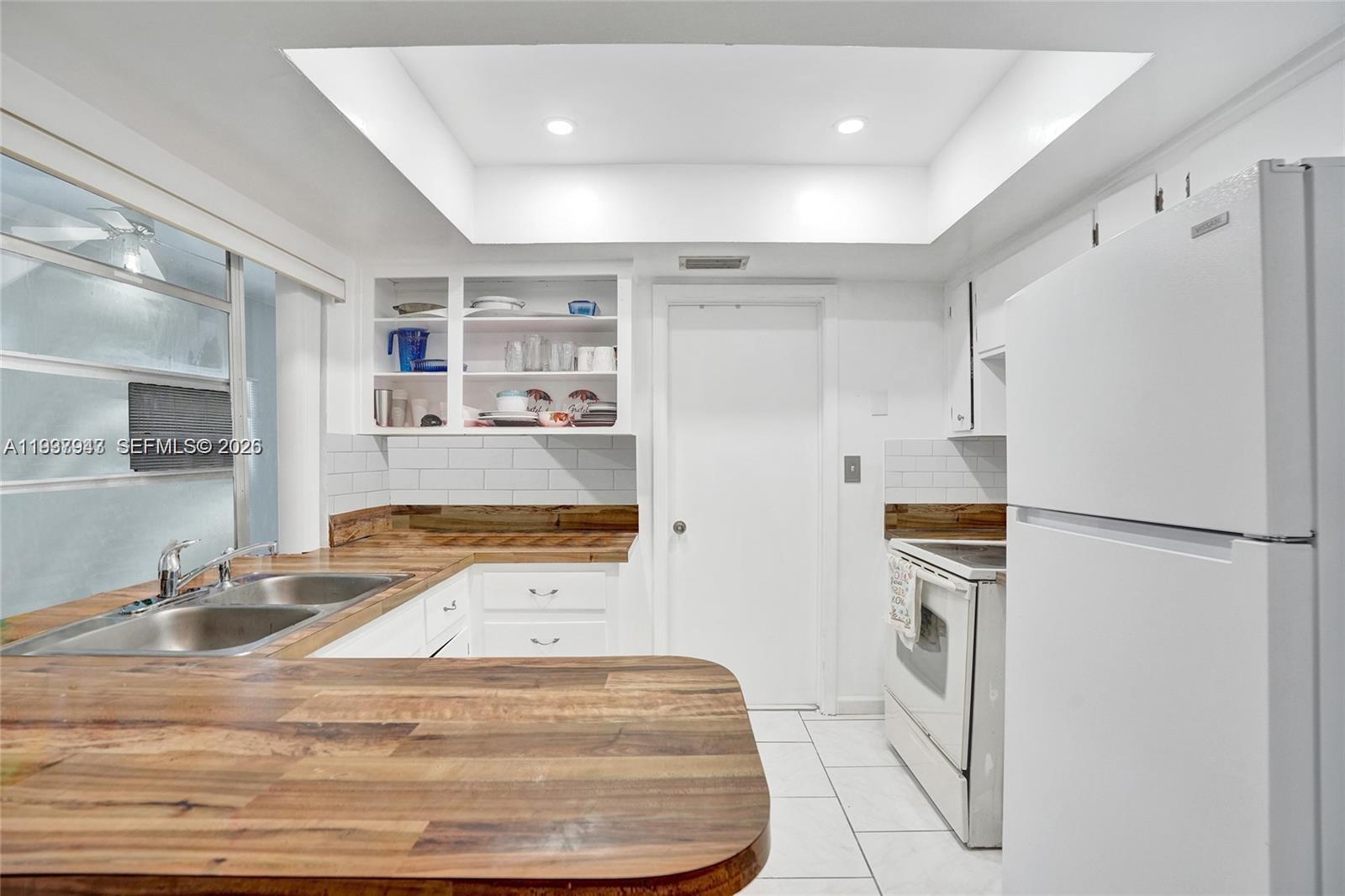 MAINLANDS OF TAMARAC LAKE - Residential