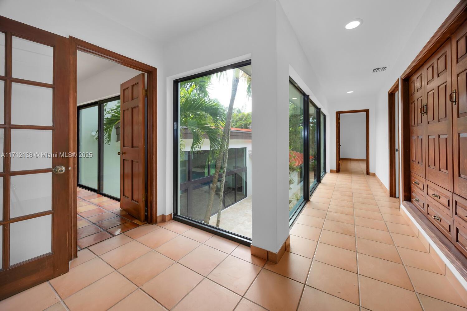 CATALINA PINES - Residential