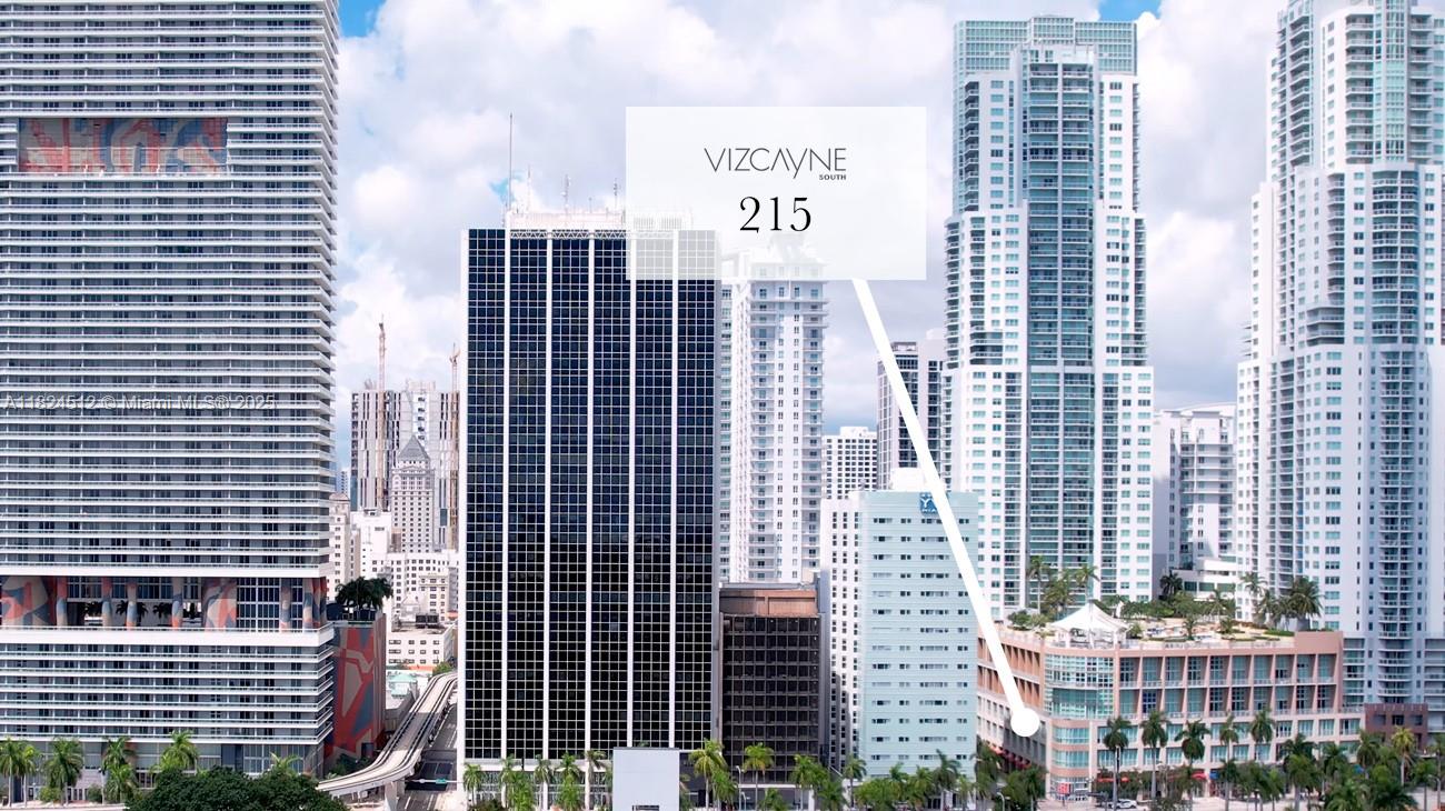 253 Ne 2nd St 215, Miami, Broward County, Florida - 2 Bathrooms - 