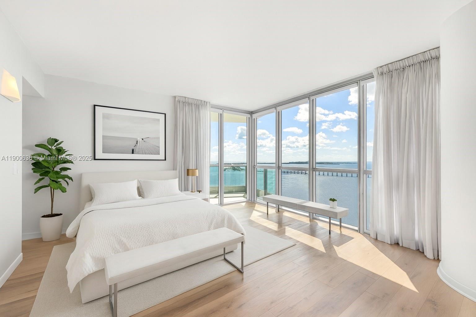 JADE BRICKELL RESIDENCES - Residential