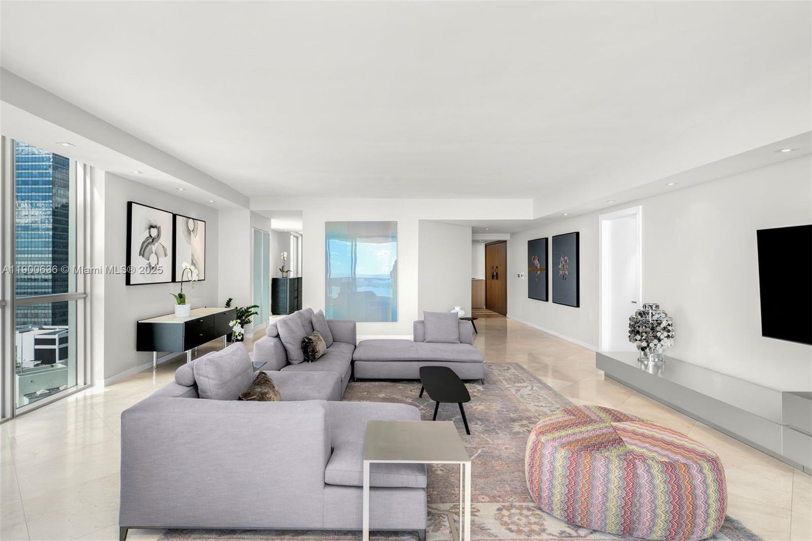 JADE BRICKELL RESIDENCES - Residential