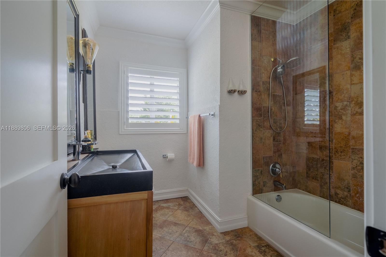 SUNSET VIEW - Residential