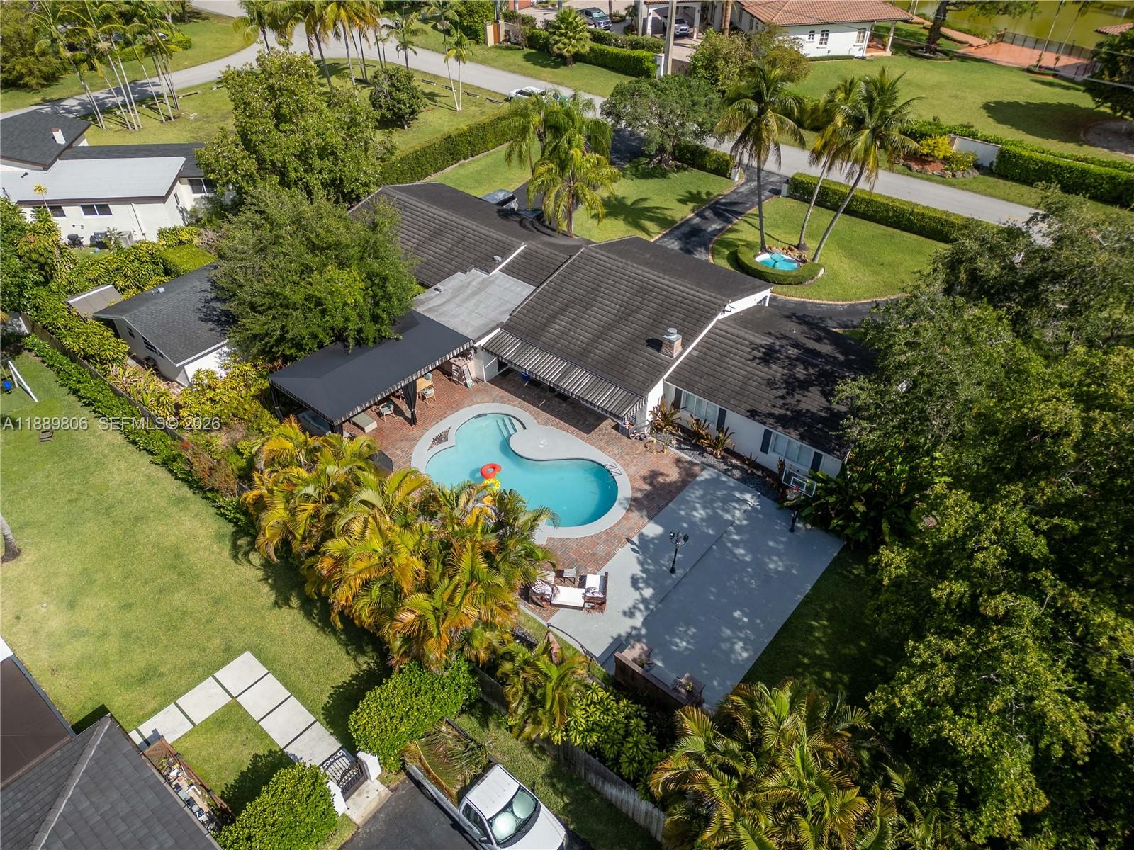 SUNSET VIEW - Residential