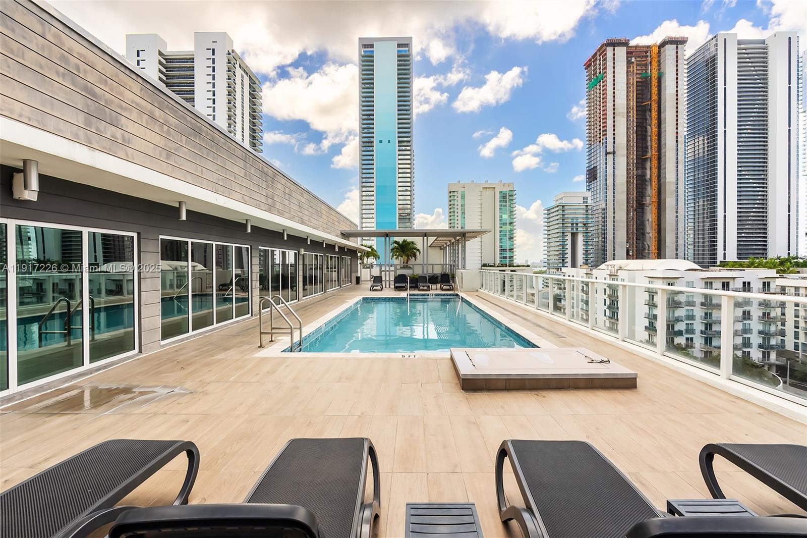 26 EDGEWATER CONDO - Residential Lease